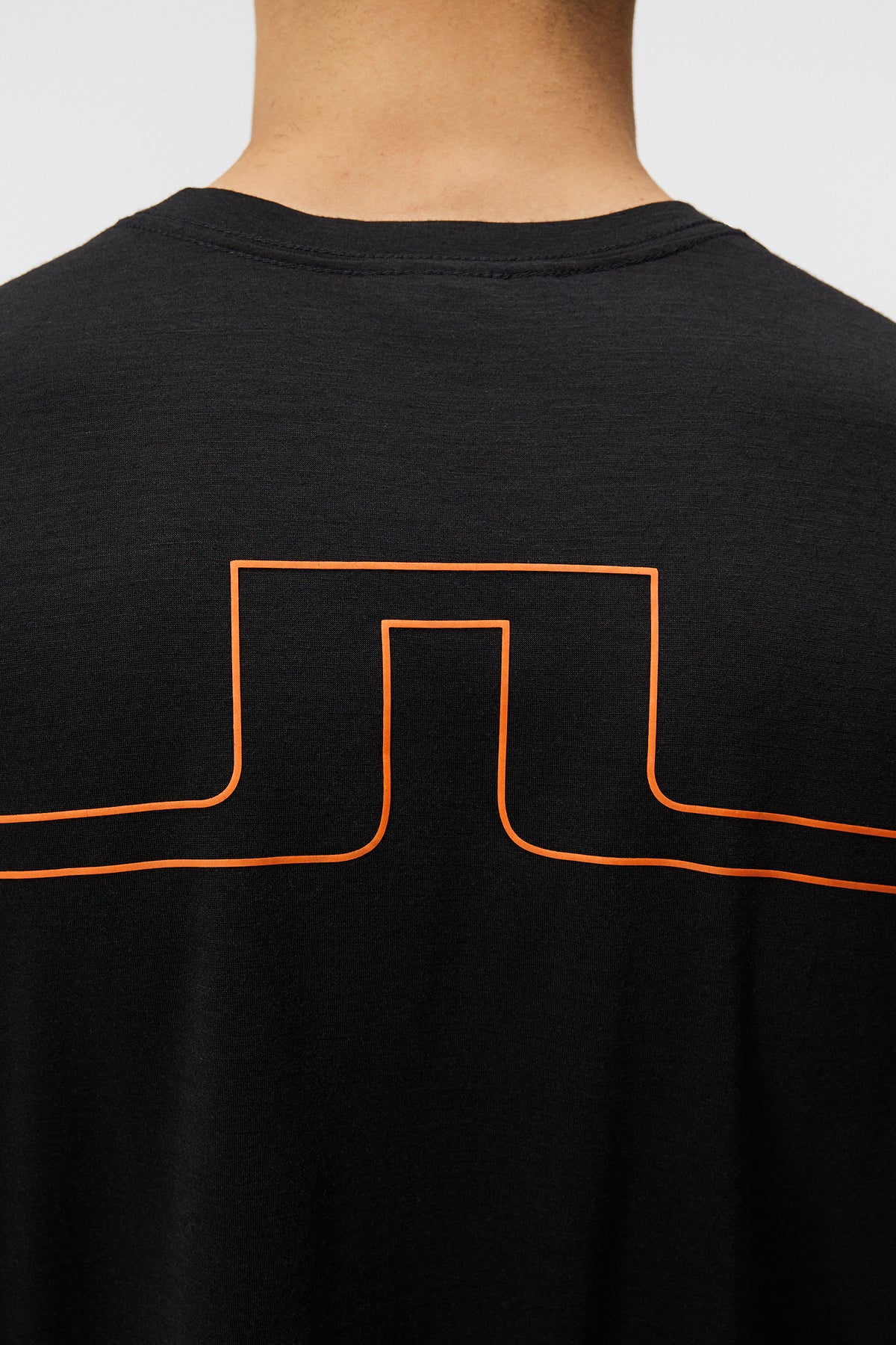 Andres T-shirt in Black by J.Lindeberg