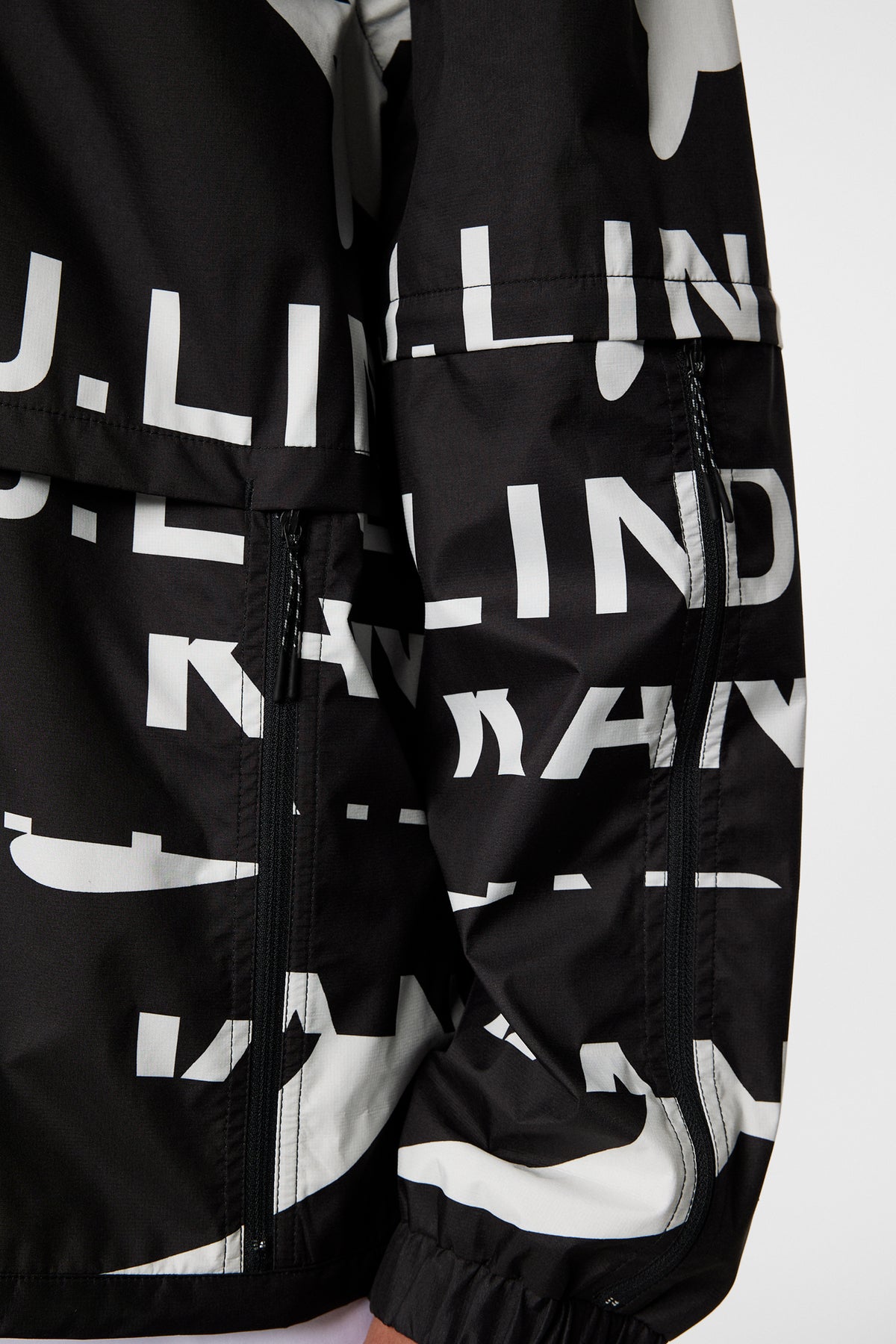 All Gear Outerwear in JL Kangol Black White L by J.Lindeberg
