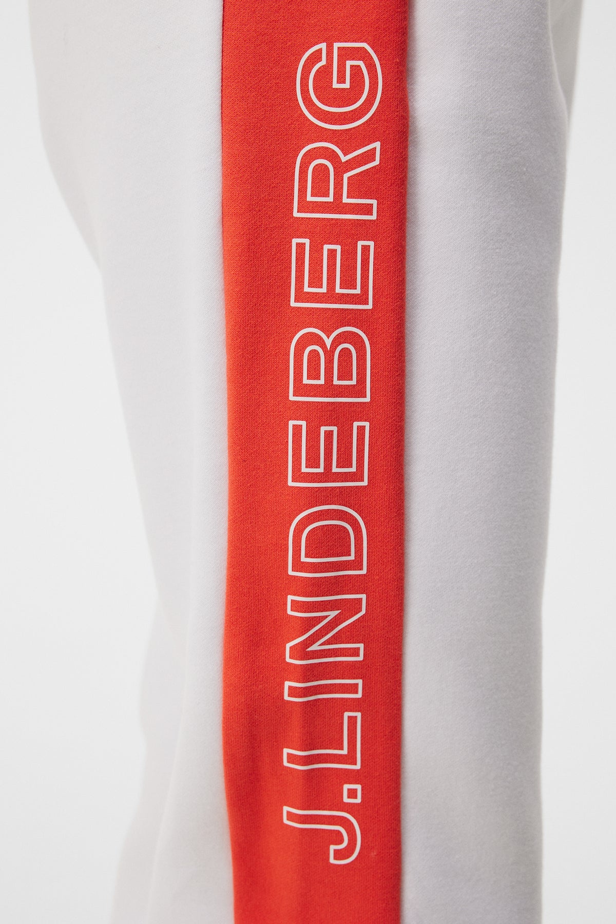 Amelia Pant in White by J.Lindeberg