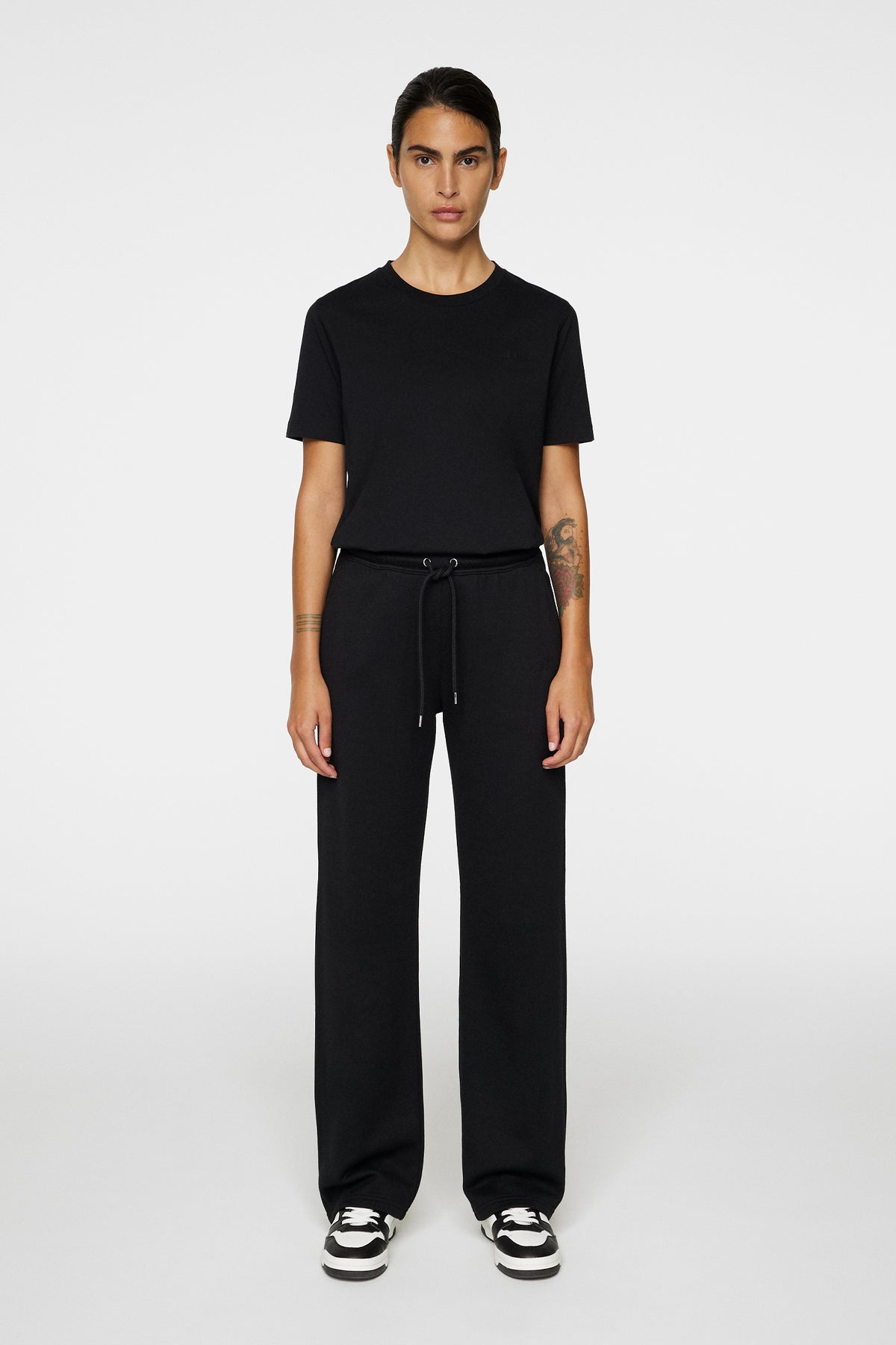 W Alpha Pant in Black by J.Lindeberg