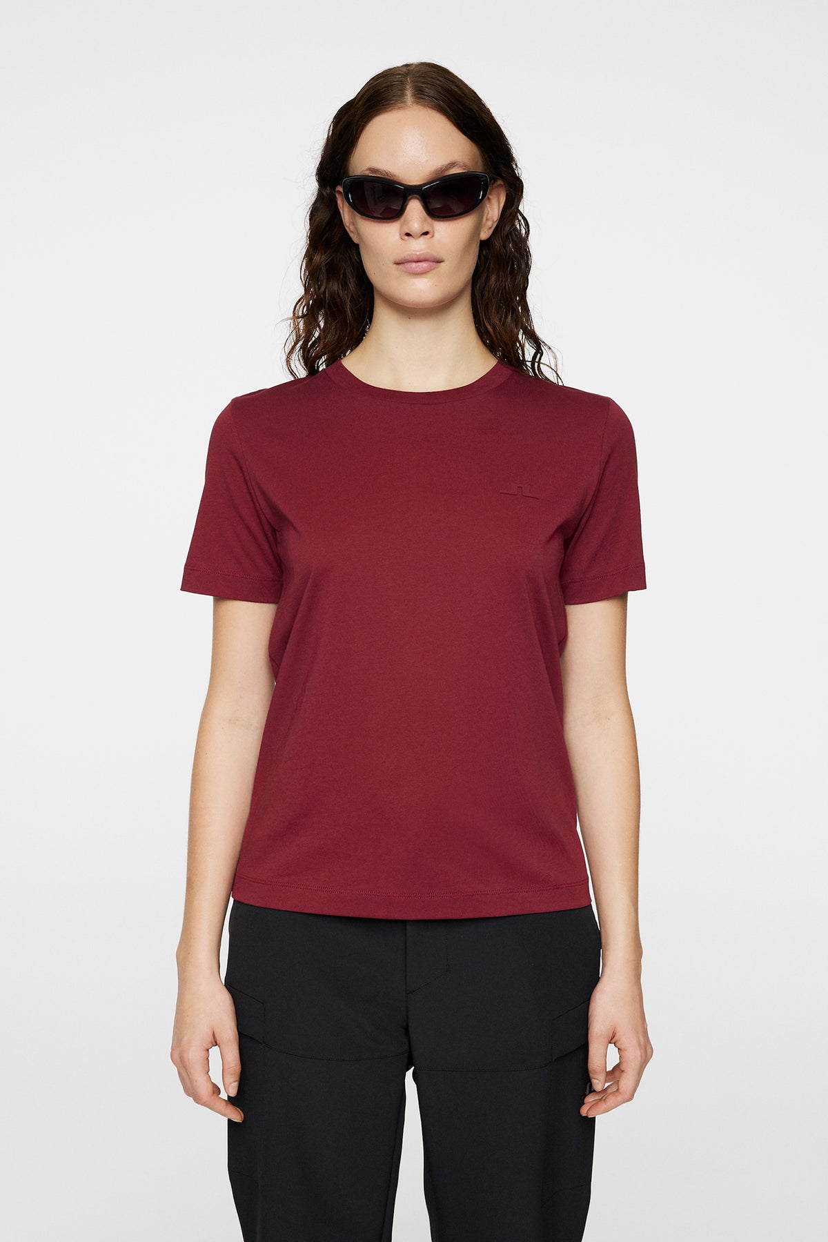 W Alpha T-shirt in Cabernet by J.Lindeberg