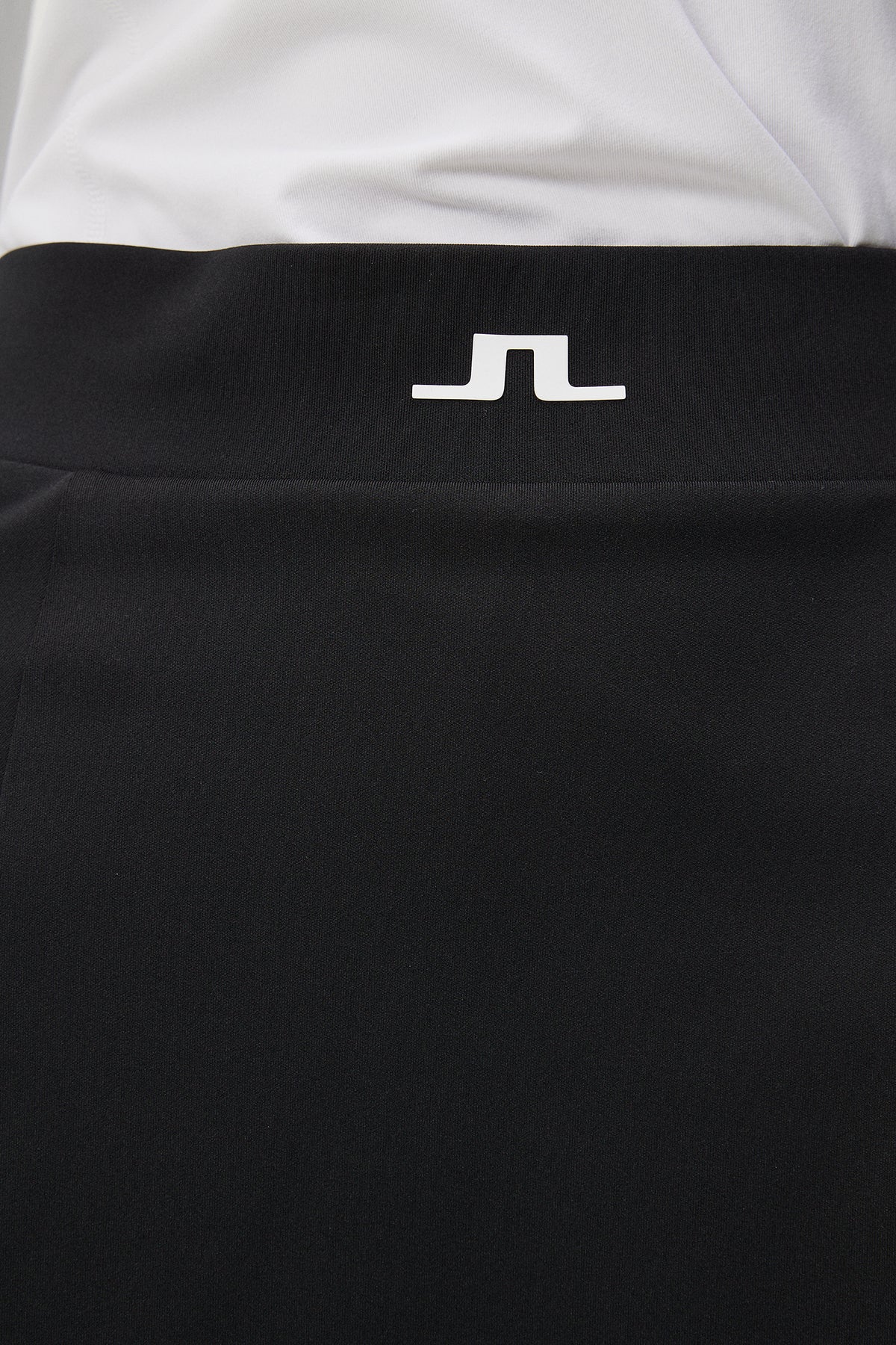 Jane Skirt in Black by J.Lindeberg