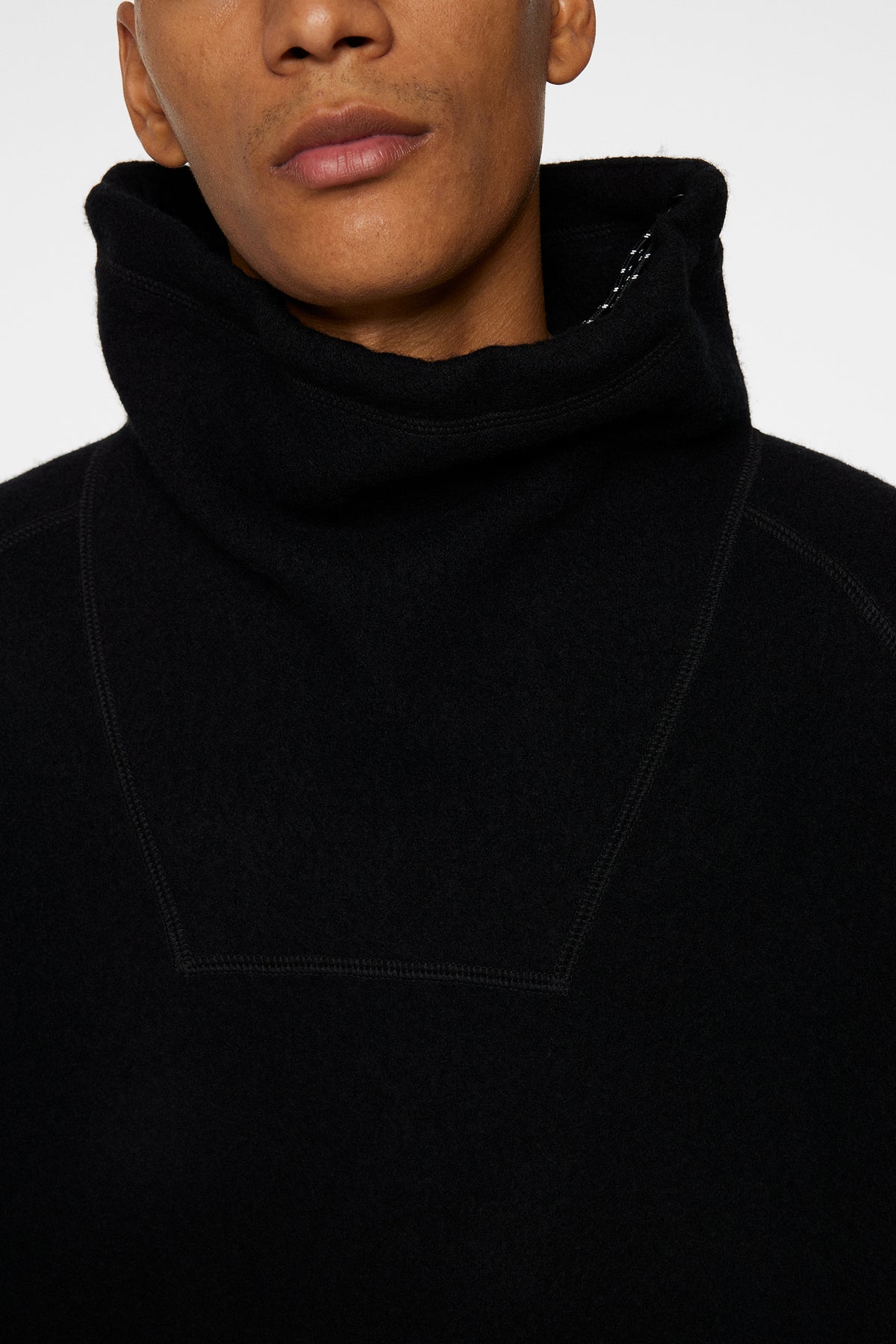 Armond Wool Anorak Sweater in Black by J.Lindeberg