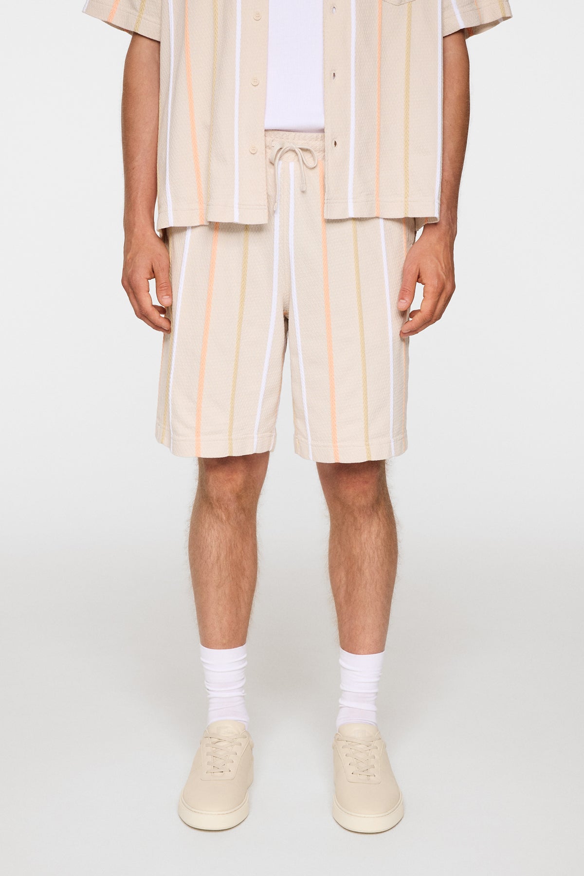 Simon Stripe Shorts in Moonbeam by J.Lindeberg