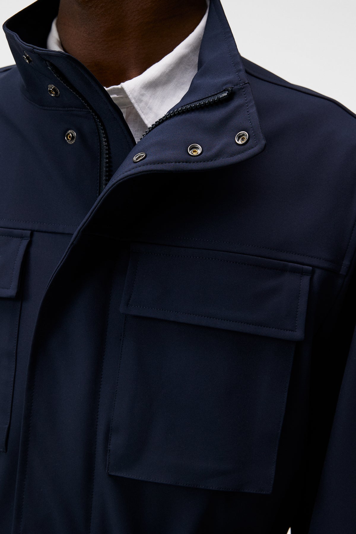 Ripley 4-Way Stretch Jkt in JL Navy by J.Lindeberg