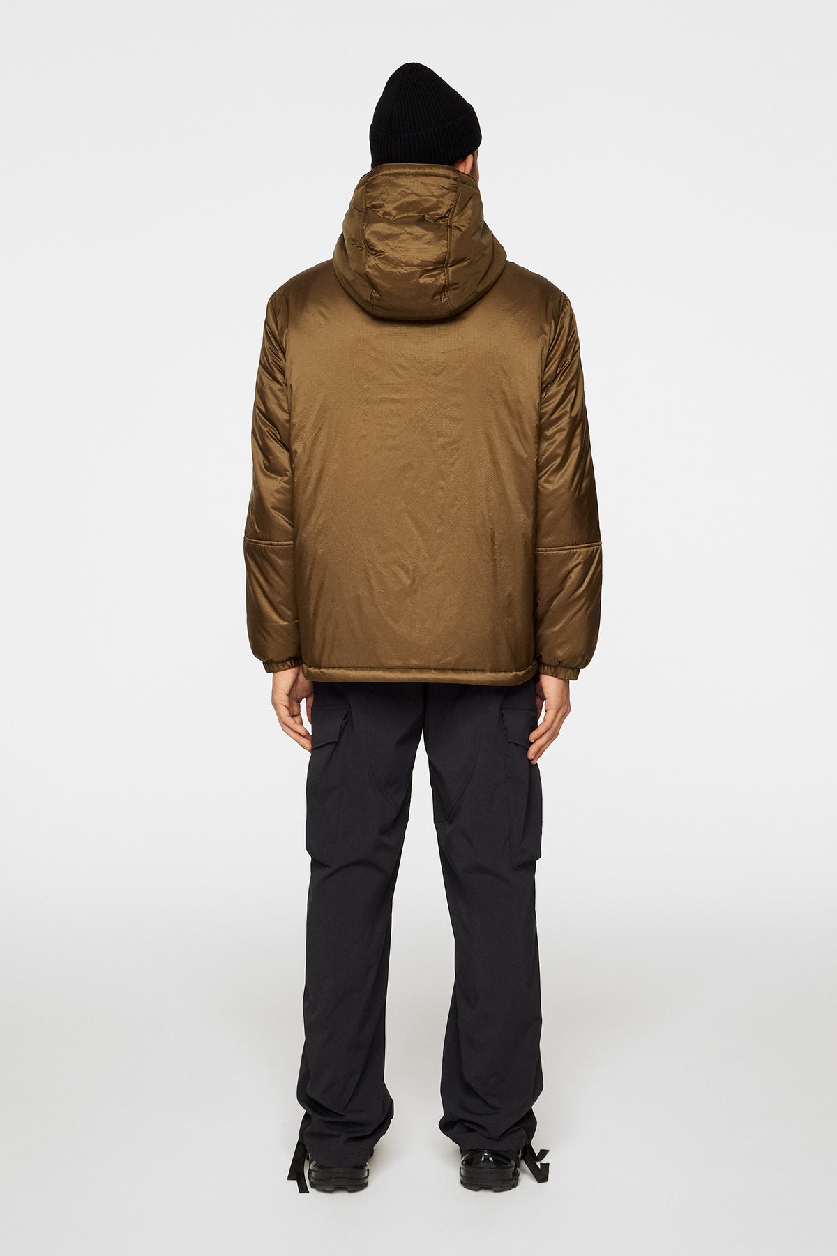 Theo Light Padded Jacket in Capers by J.Lindeberg