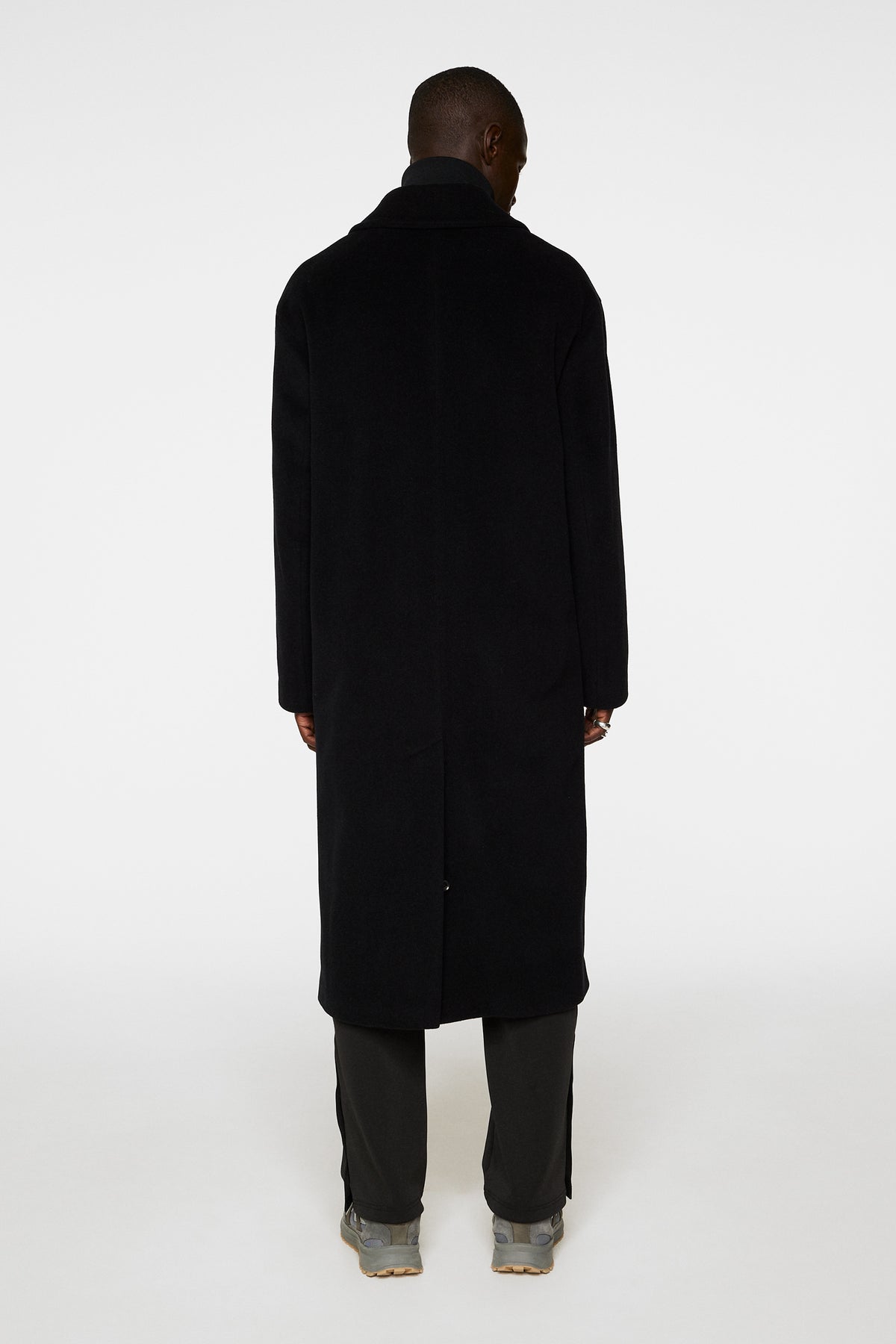 Willy Wool Coat in Black by J.Lindeberg