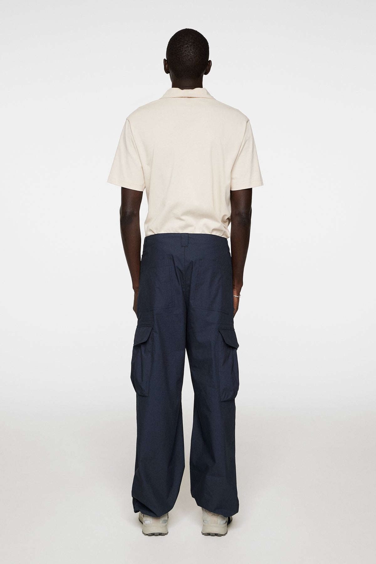 Cosmo Cargo Pants in JL Navy by J.Lindeberg