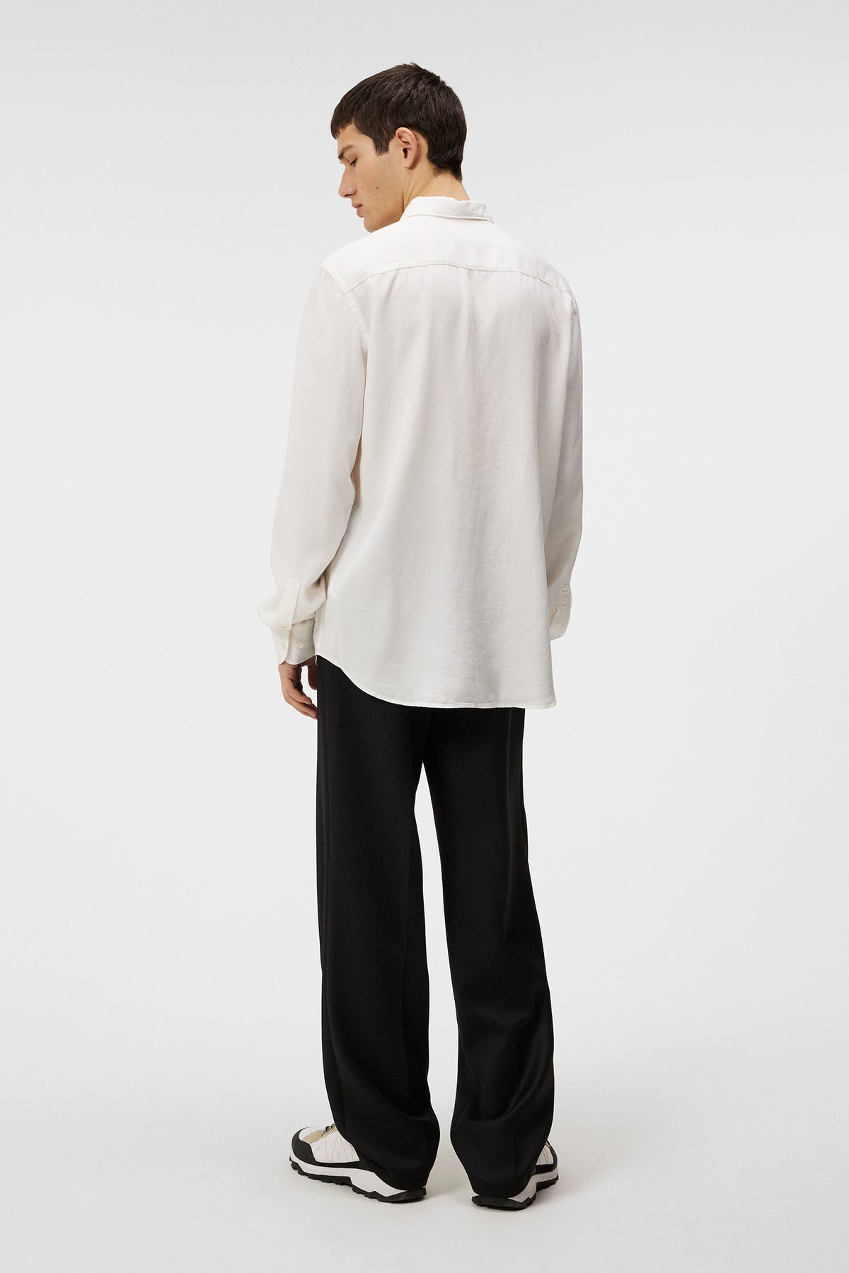 Slim LS Comfort Tencel Shirt in Cloud White by J.Lindeberg