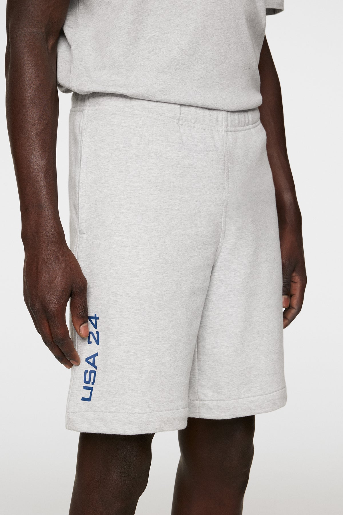 Jacques Shorts in Light Grey Melange by J.Lindeberg