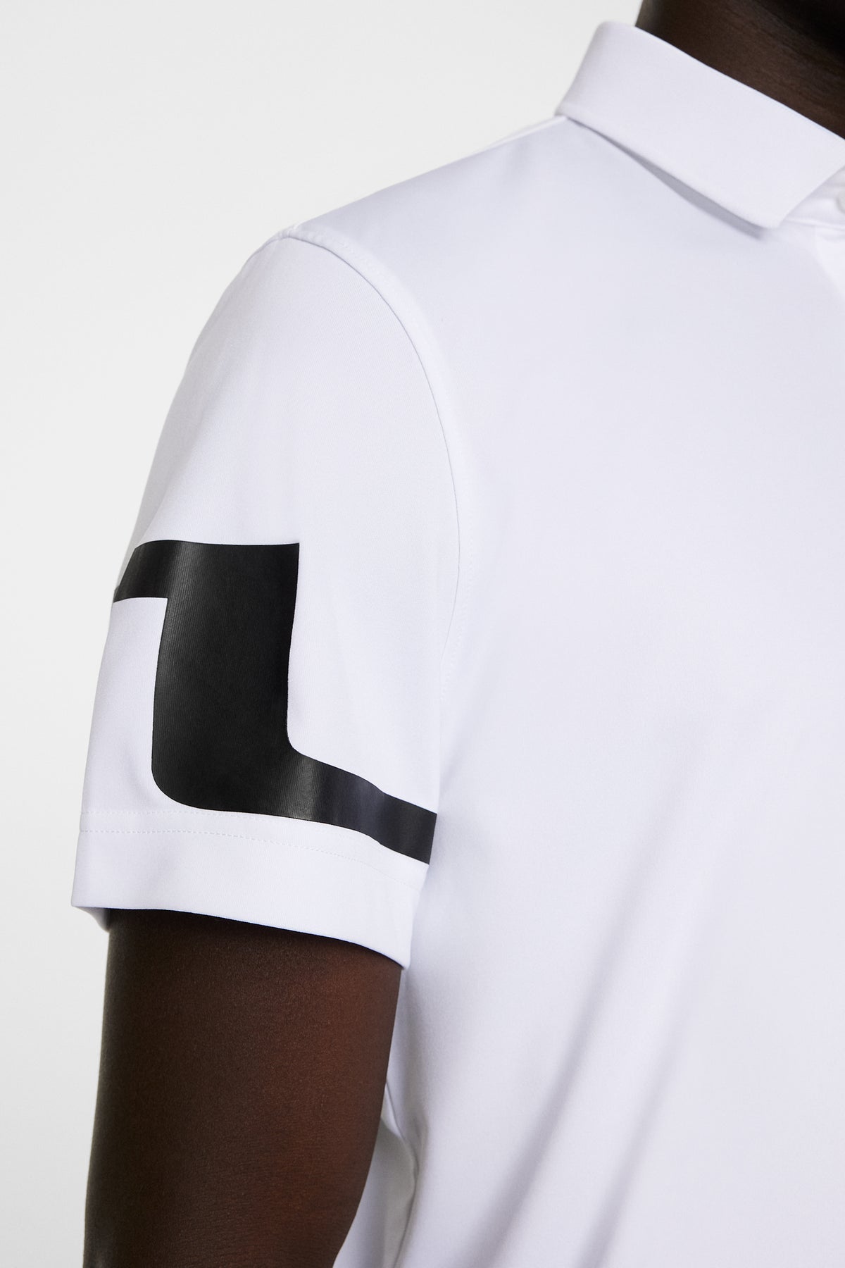 Heath Regular Fit Golf Polo in White by J.Lindeberg