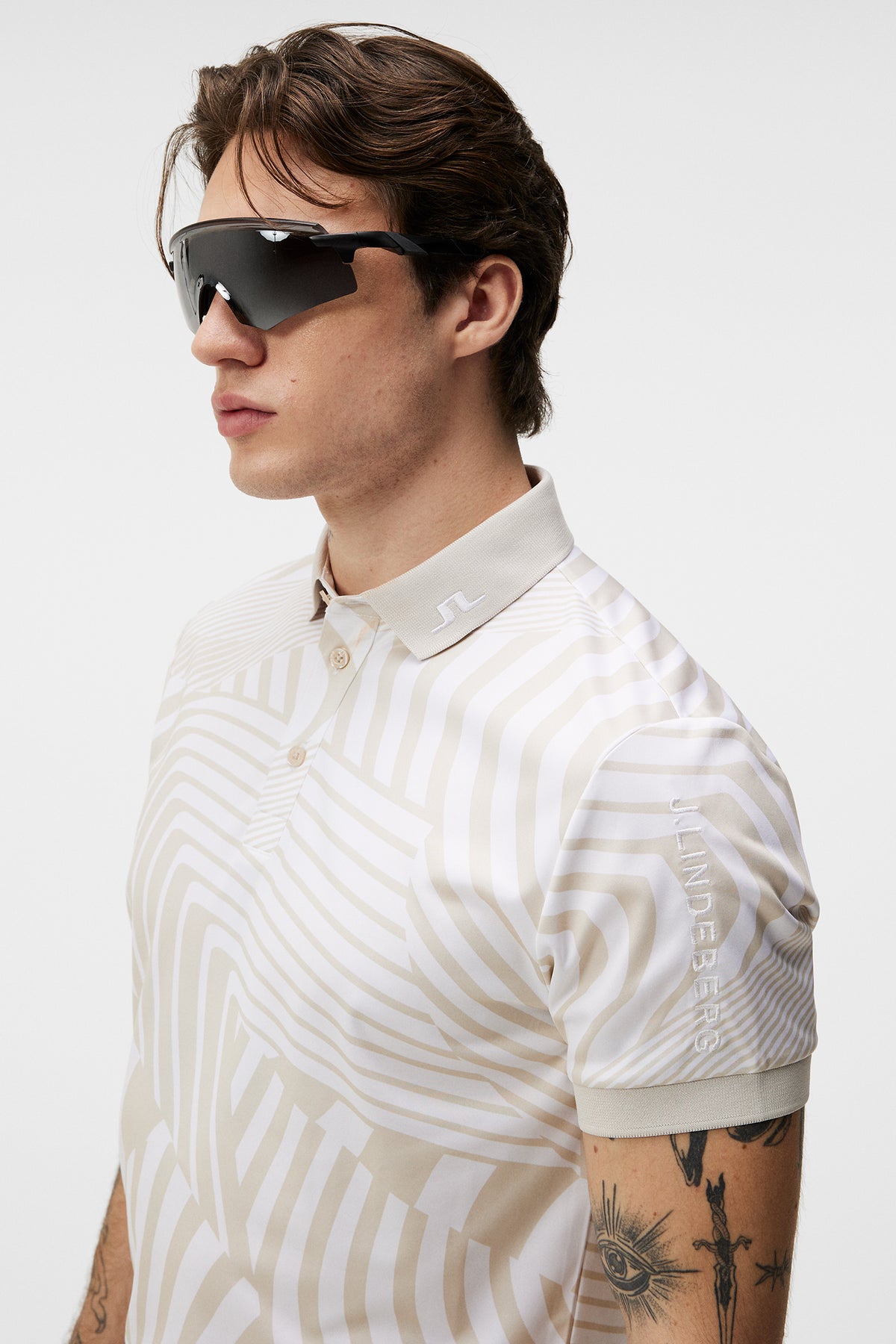 Tour Tech Reg Fit Print Polo in Dazzle Wave Moonbeam by J.Lindeberg