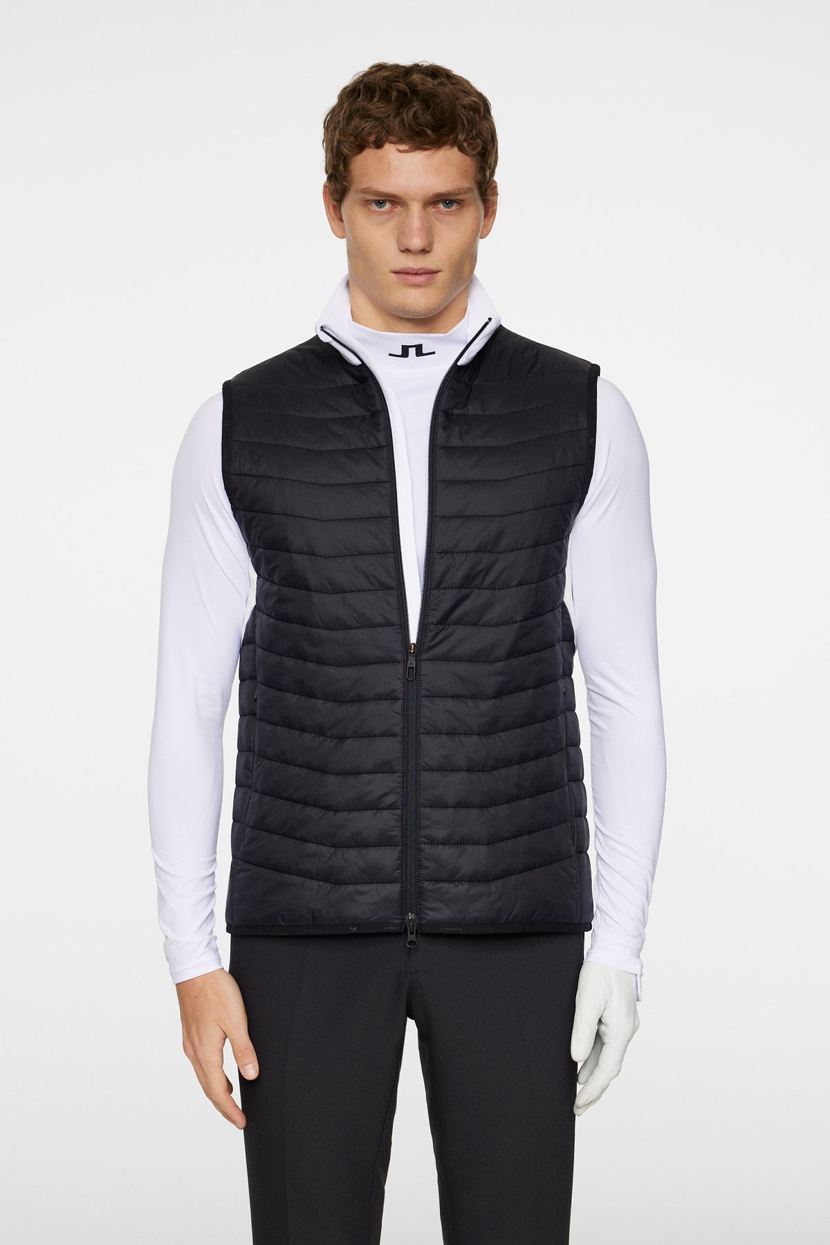Holden Quilt Hybrid Vest in White by J.Lindeberg