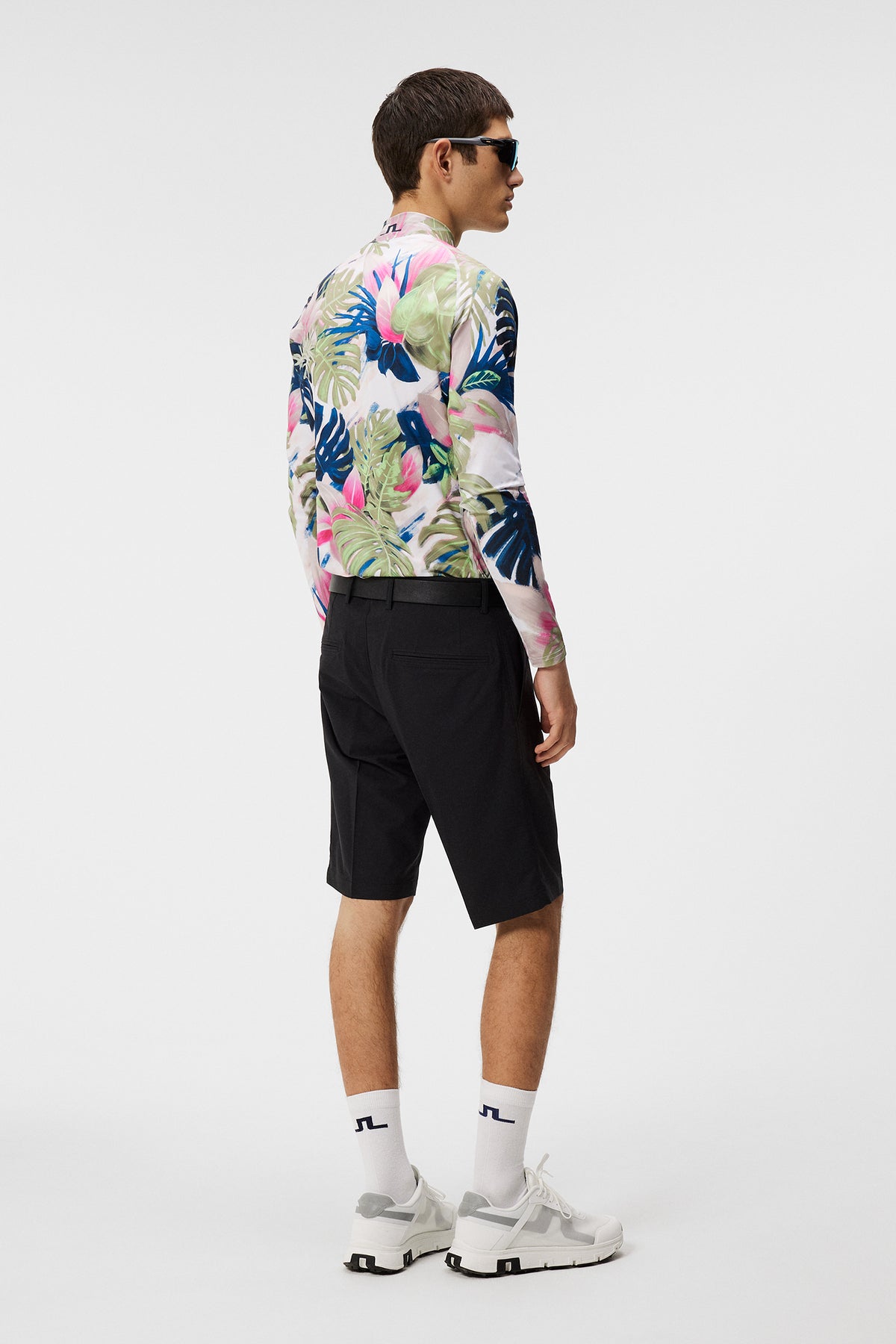 Somle Shorts in Black by J.Lindeberg