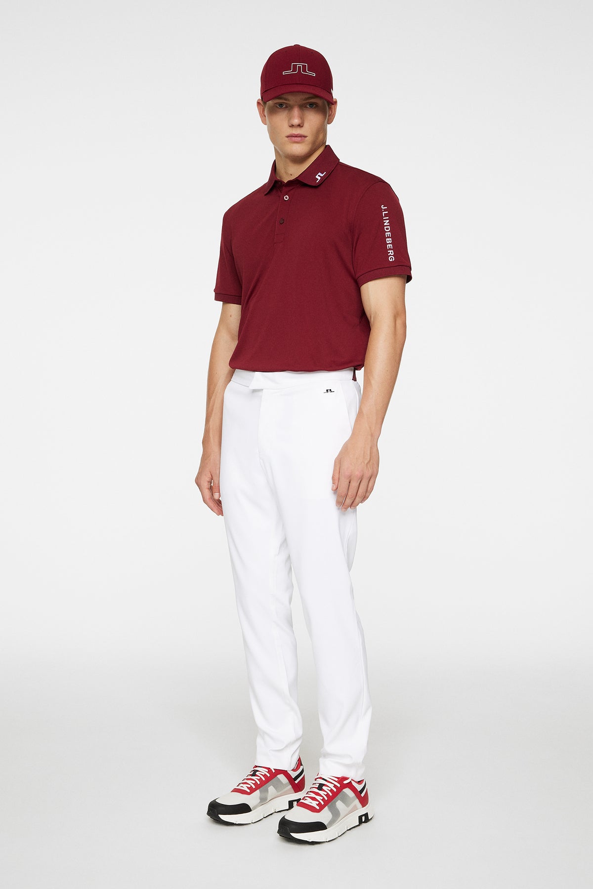 The Reveal Tech Pant in White by J.Lindeberg