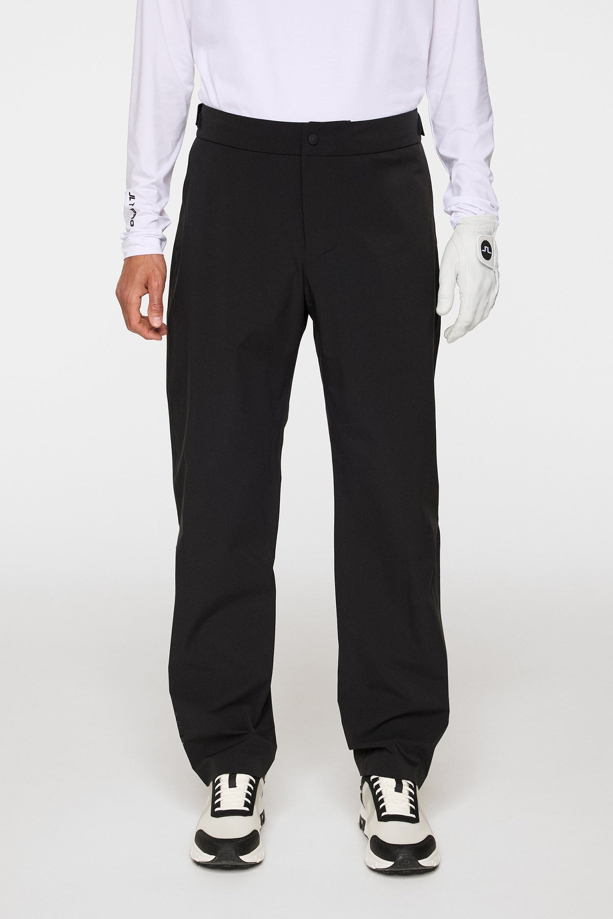 Mateo Pant in Black by J.Lindeberg