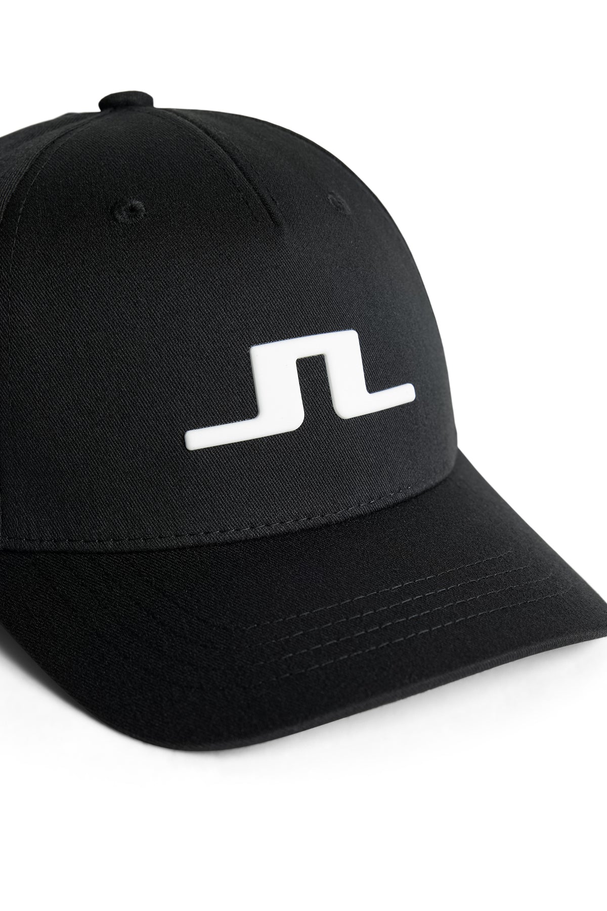 Heather Cap in Black by J.Lindeberg