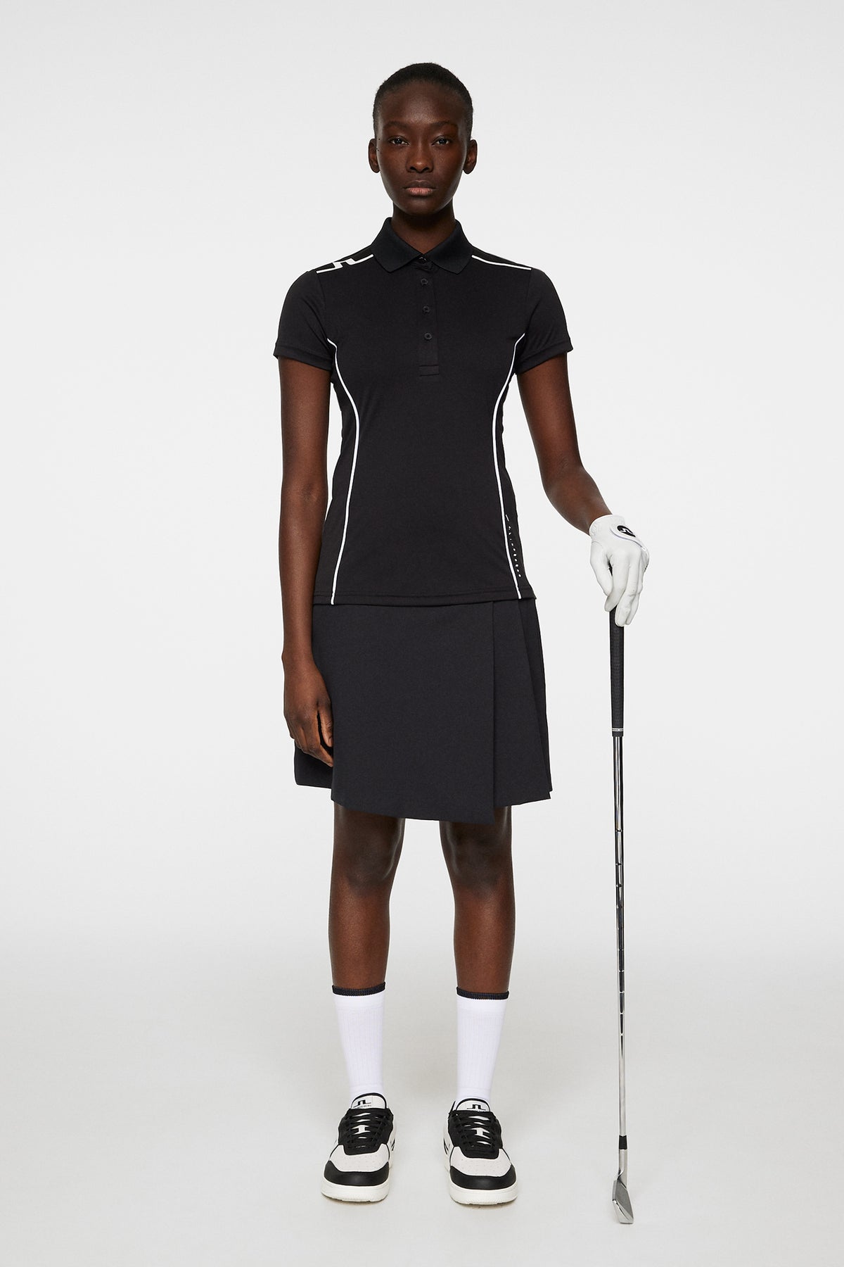 Leyla Polo in Black by J.Lindeberg