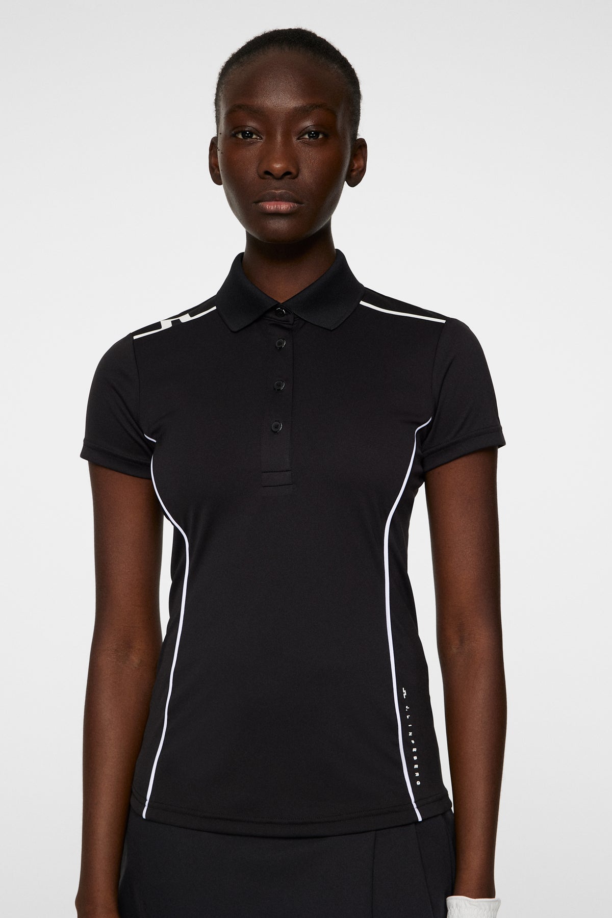 Leyla Polo in Black by J.Lindeberg
