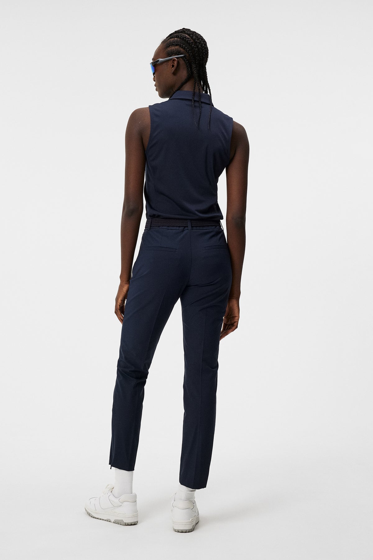 Pia Pant in JL Navy by J.Lindeberg