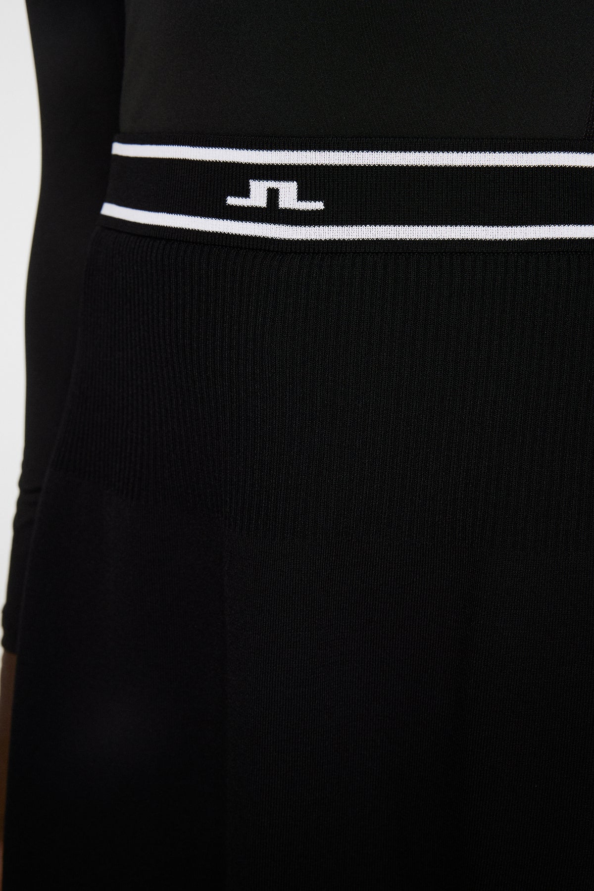 Emma Knitted Skirt in Black by J.Lindeberg