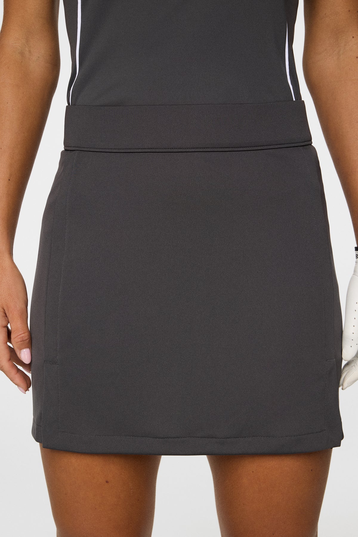 Amelie Mid Skirt in Asphalt by J.Lindeberg