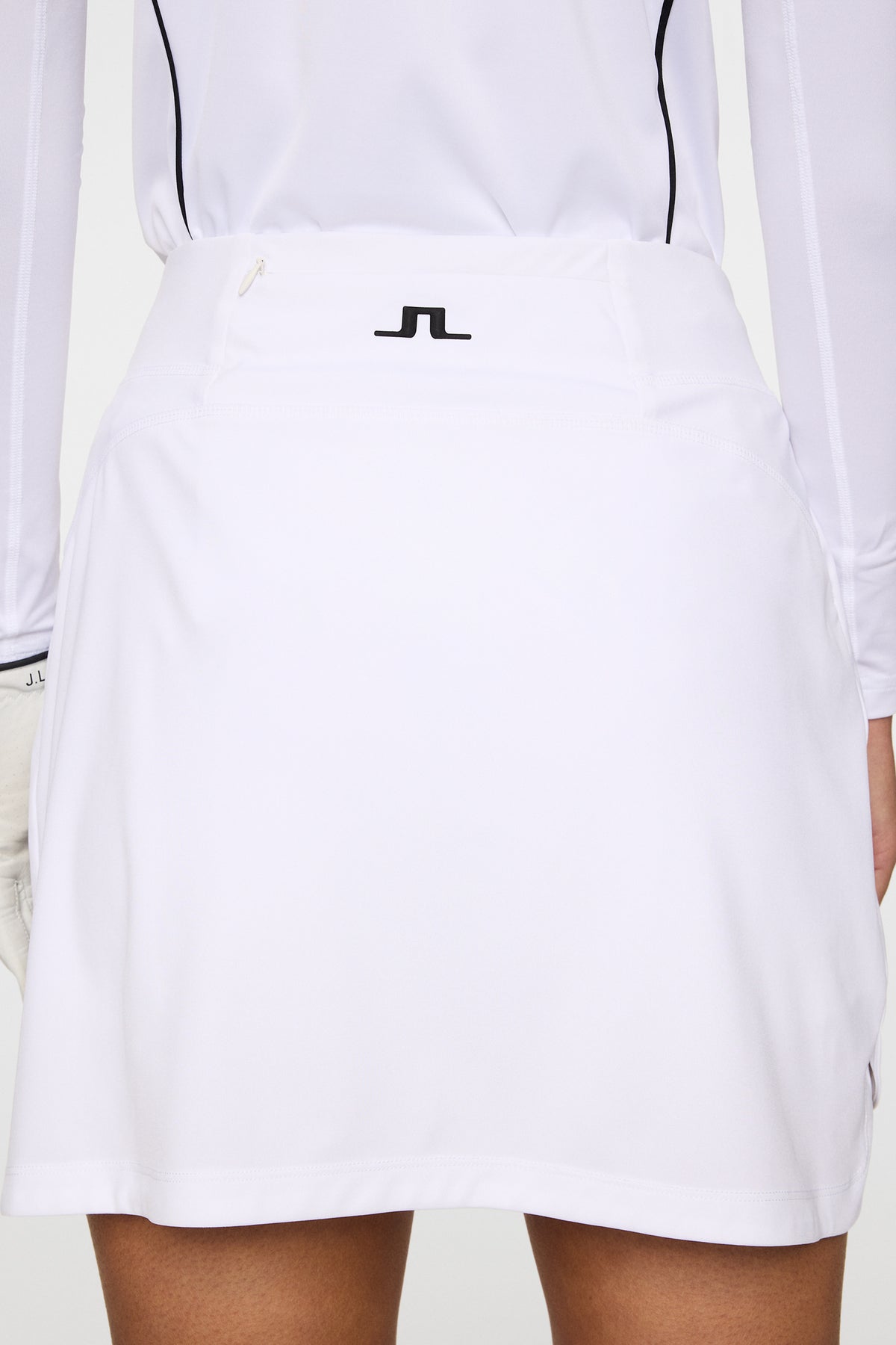 Amy Skirt in White by J.Lindeberg