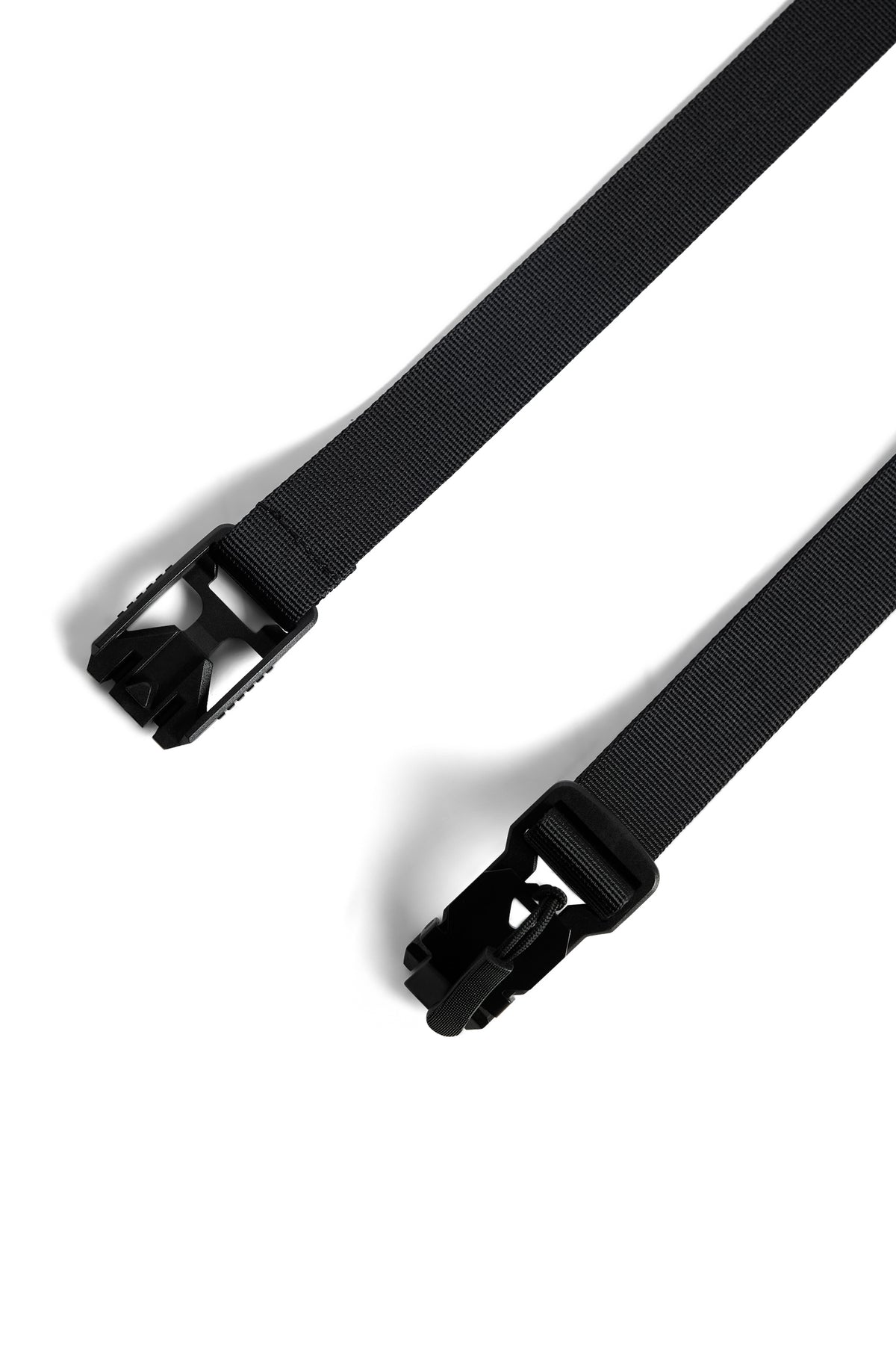 Perry Belt in Black by J.Lindeberg