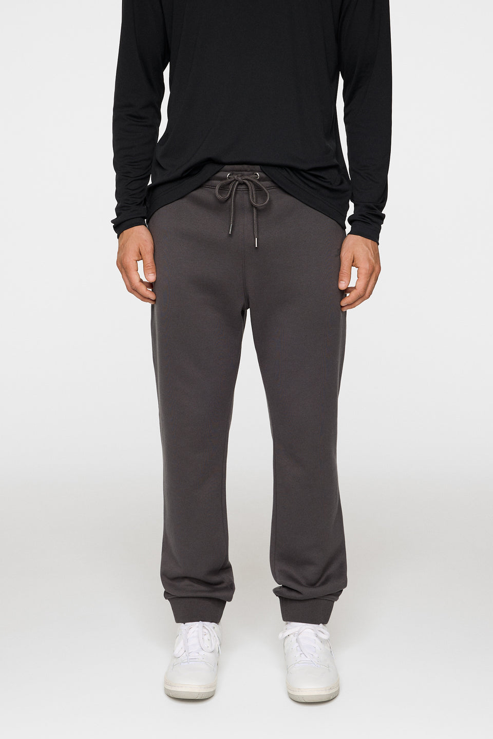 Alpha Sweatpant / Asphalt