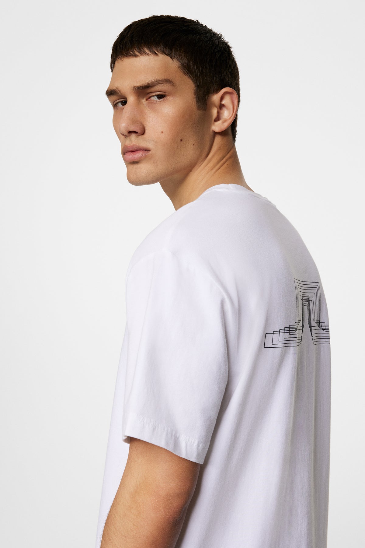 Darren T-shirt in White by J.Lindeberg