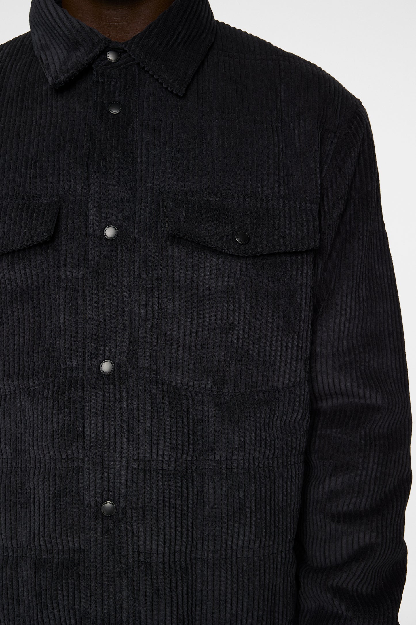Jasper Overshirt in Black by J.Lindeberg