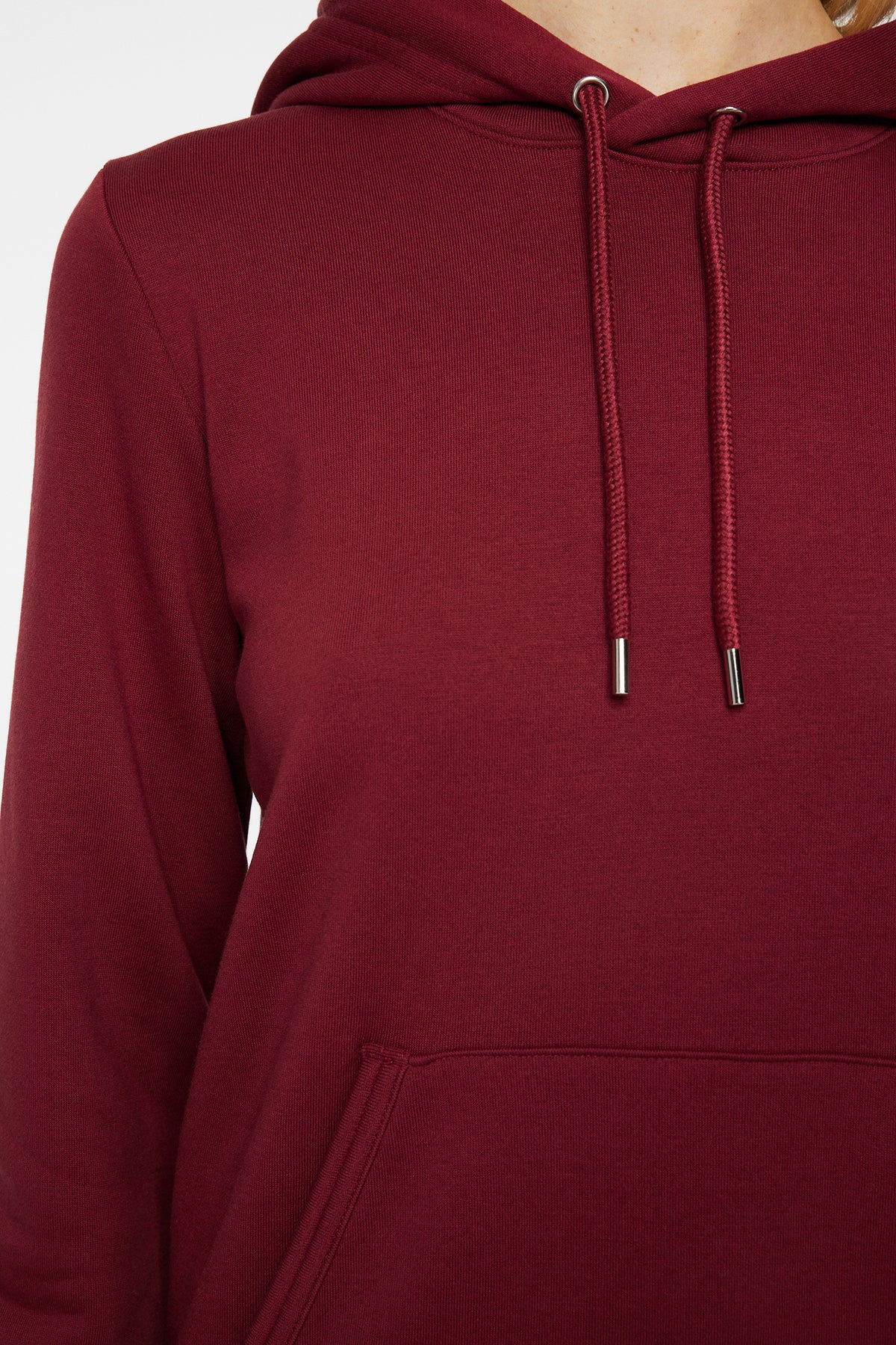 W Alpha Hood in Cabernet by J.Lindeberg