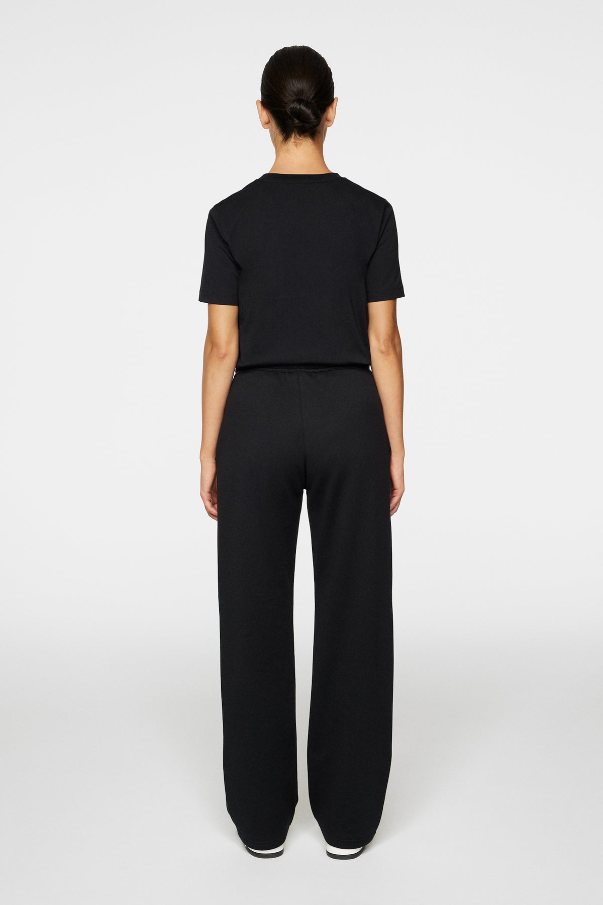 W Alpha Pant in Black by J.Lindeberg