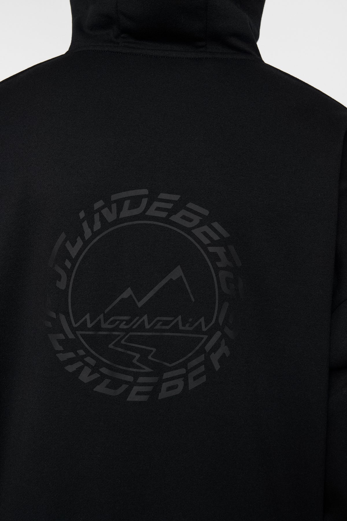 Sky Hood Sweatshirt in Black by J.Lindeberg