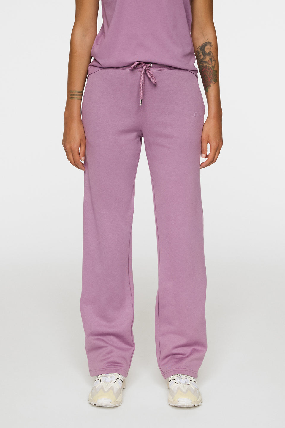 W Alpha Pant / Very Grape