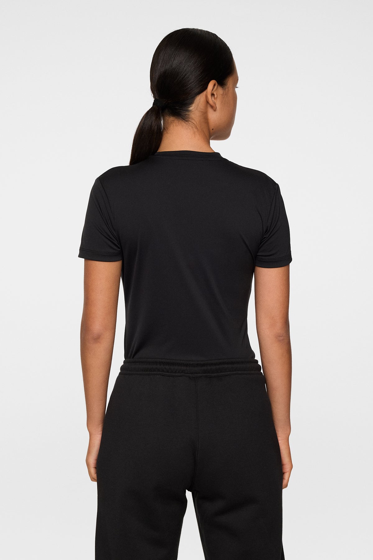Ada T-shirt in Black by J.Lindeberg