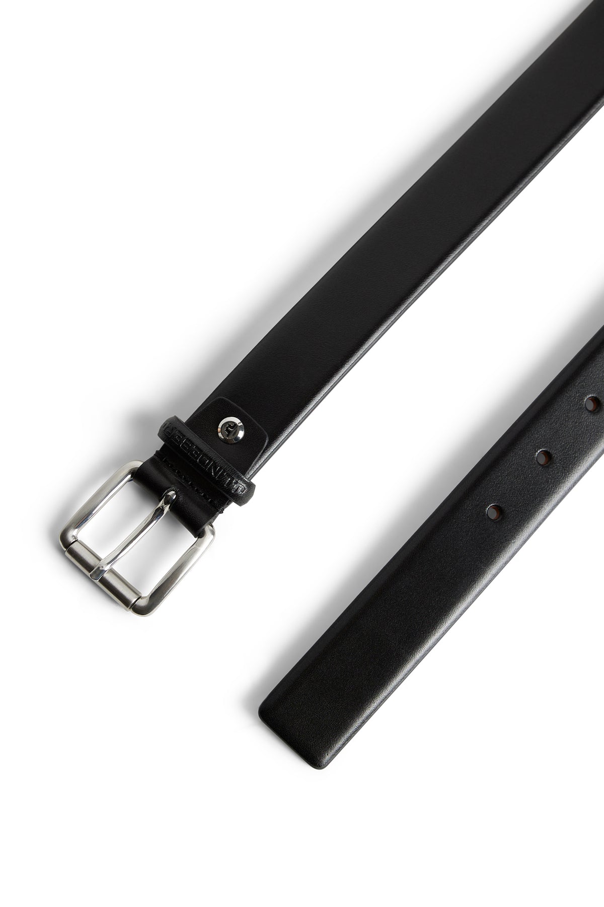 Bill Leather Belt in Black by J.Lindeberg