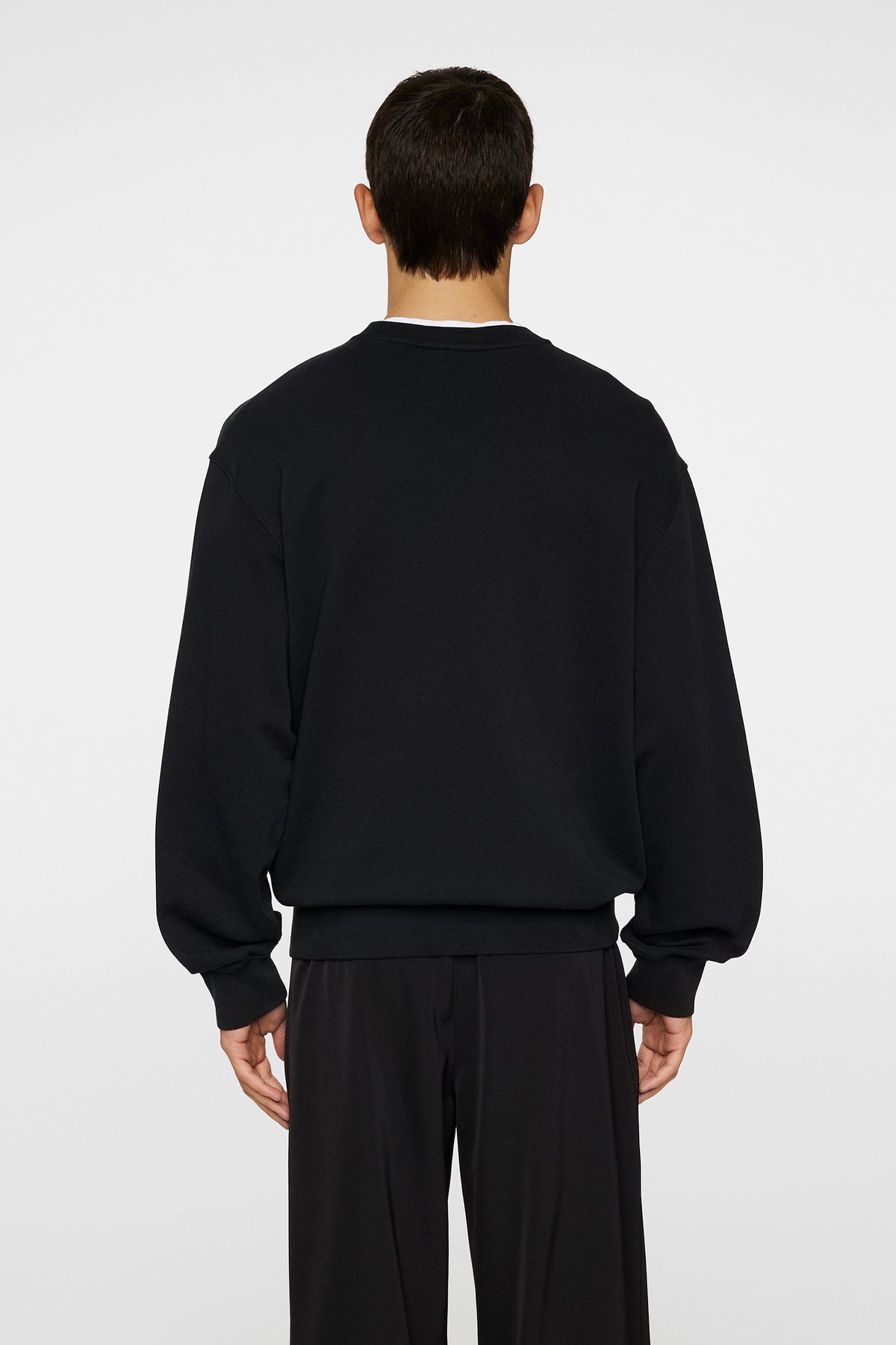 Callan Crew Neck in Black by J.Lindeberg