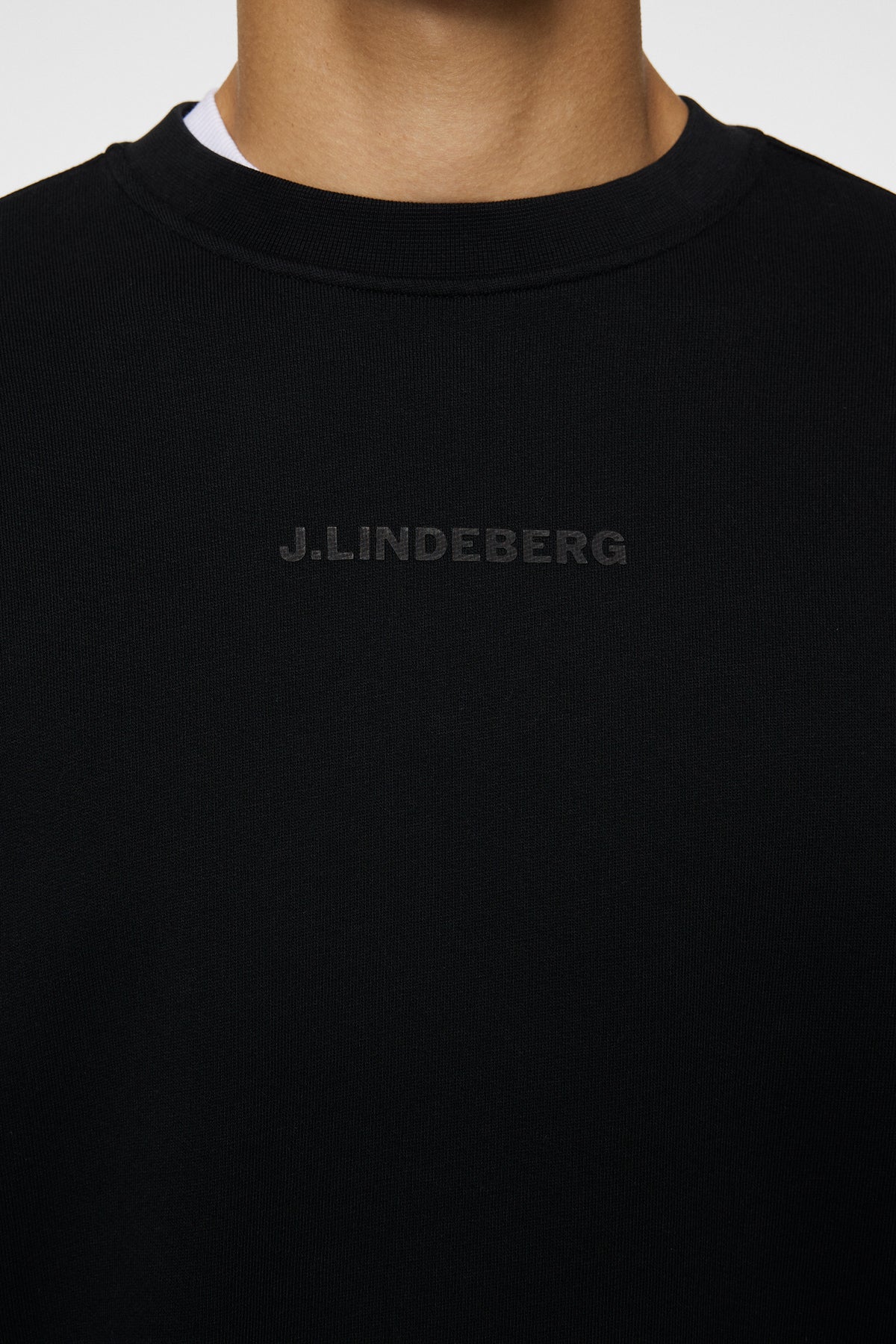 Callan Crew Neck in Black by J.Lindeberg
