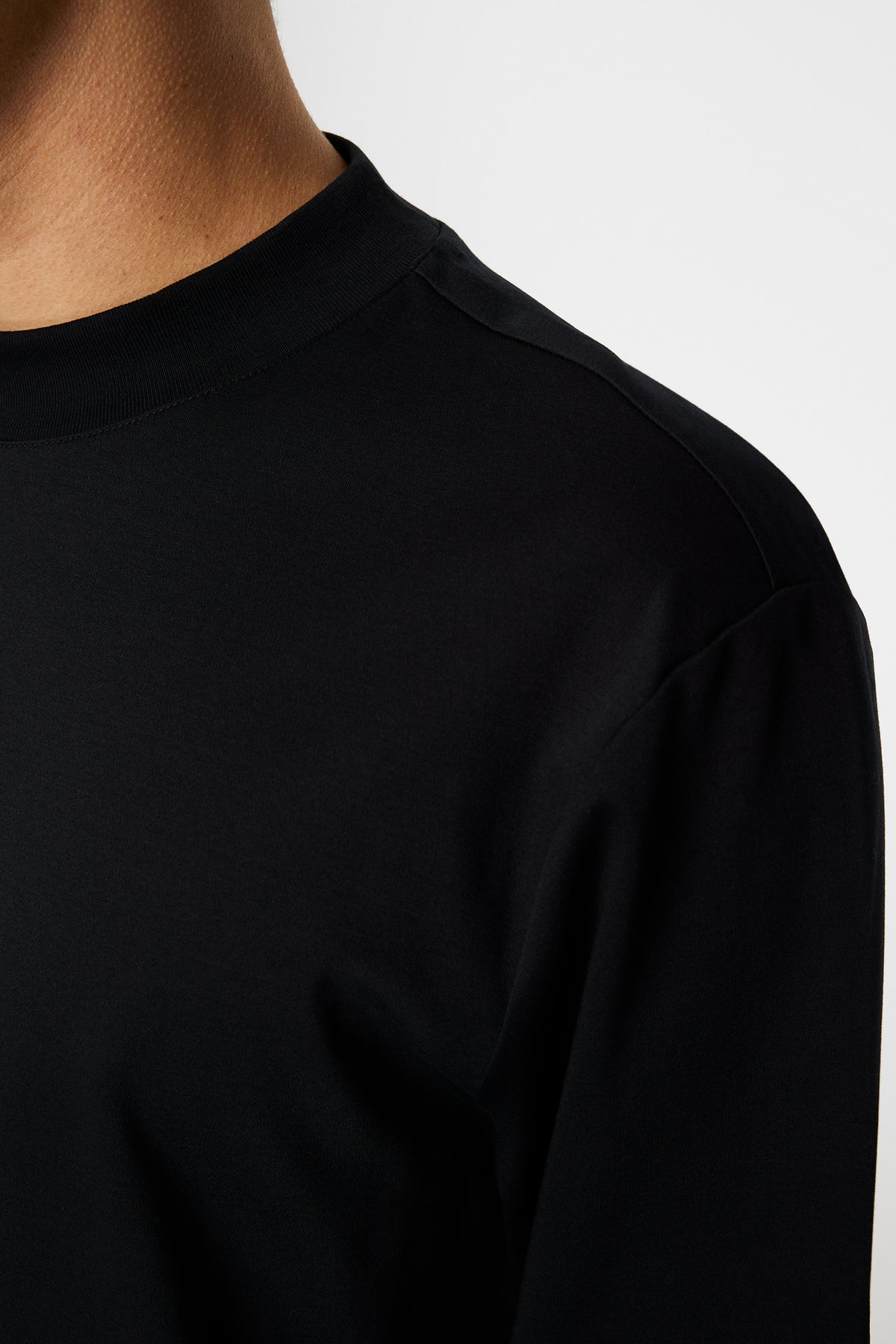 Ace Mock Neck LS T-Shirt in Black by J.Lindeberg