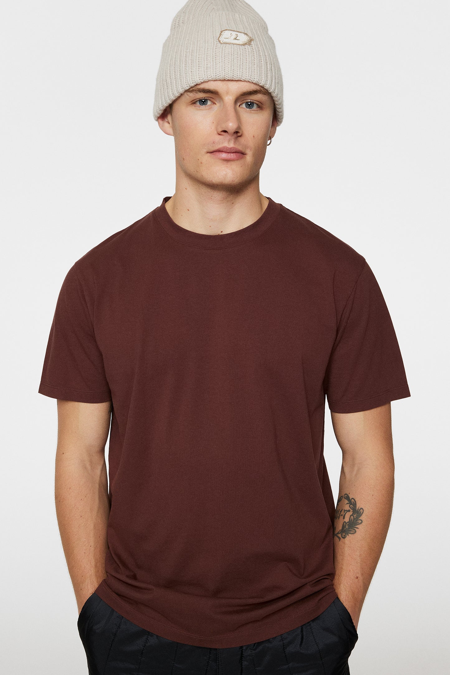 Sid Basic T-Shirt in Bitter Chocolate by J.Lindeberg