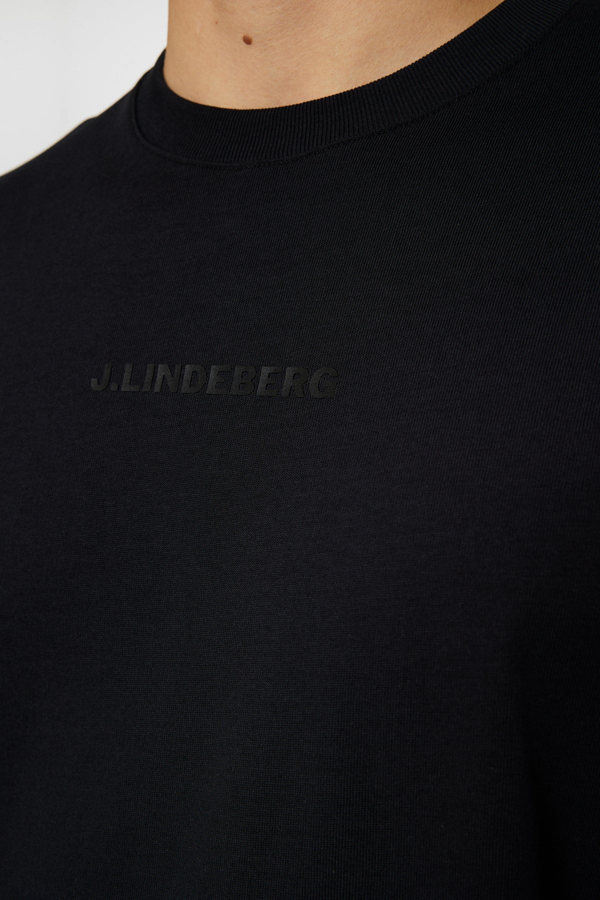 Hale Heavy Logo T-shirt in Black by J.Lindeberg