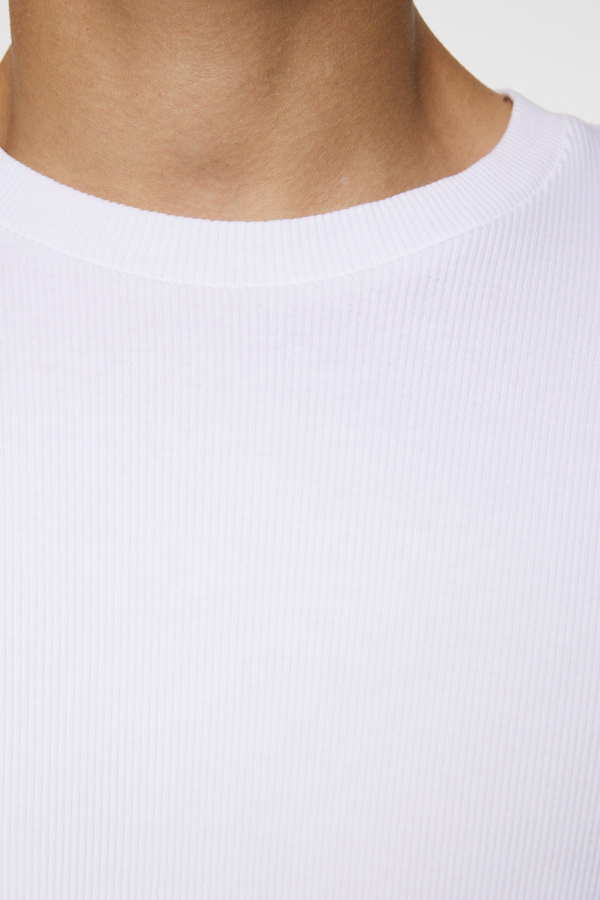 Rob Slim Rib Tee in White by J.Lindeberg
