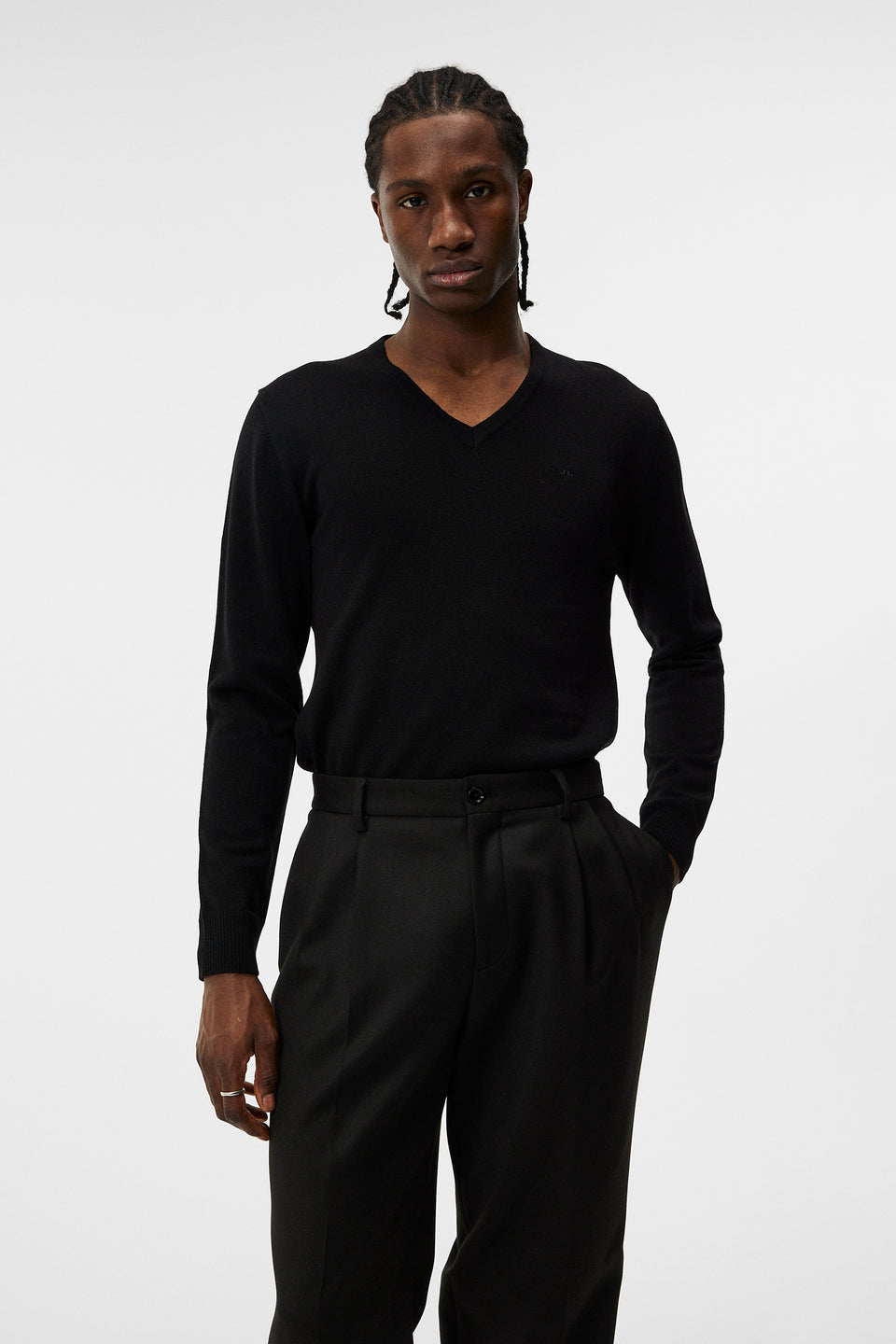Lymann Merino V-neck Sweater / Black