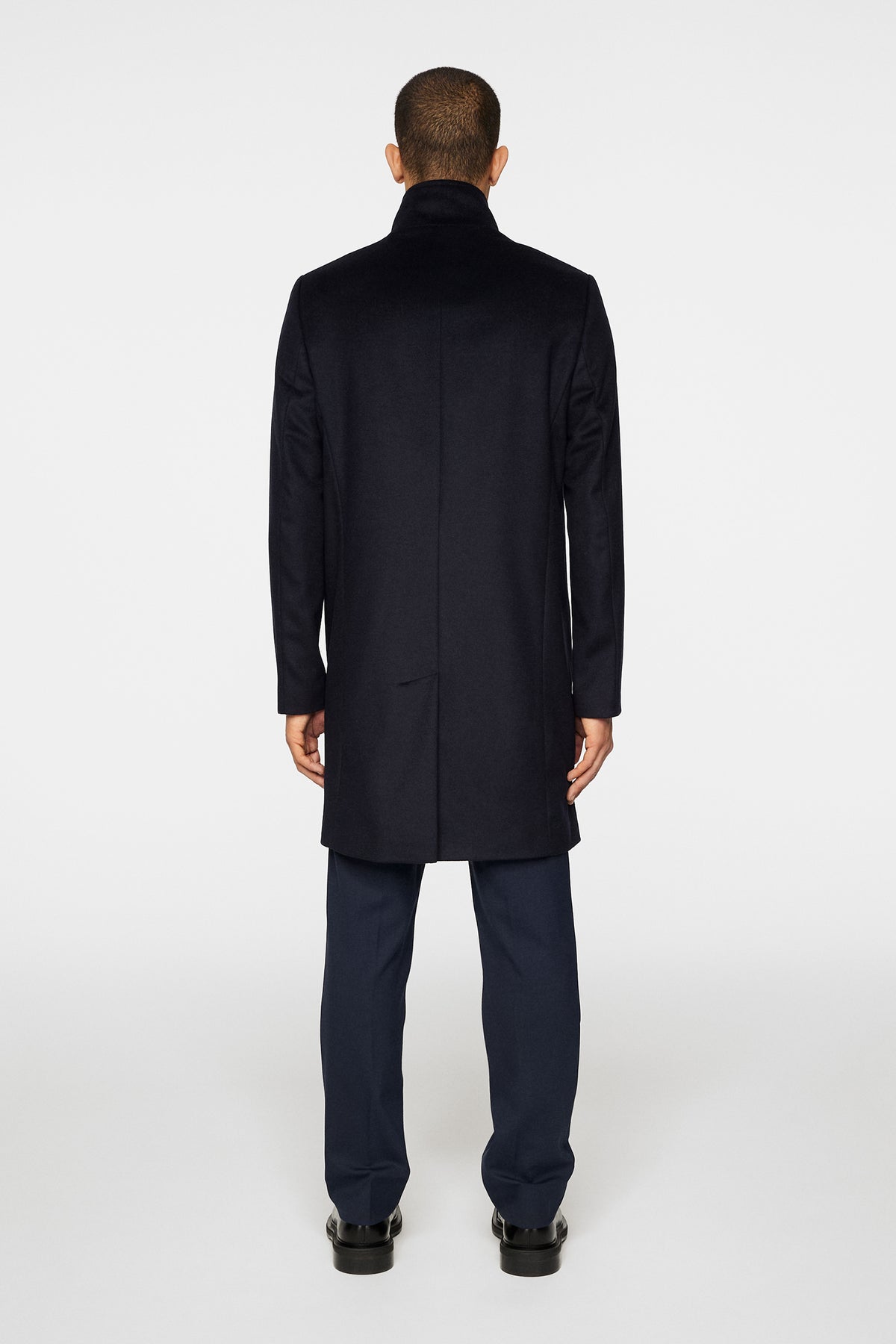 Jesse Melton Cashmere coat in JL Navy by J.Lindeberg