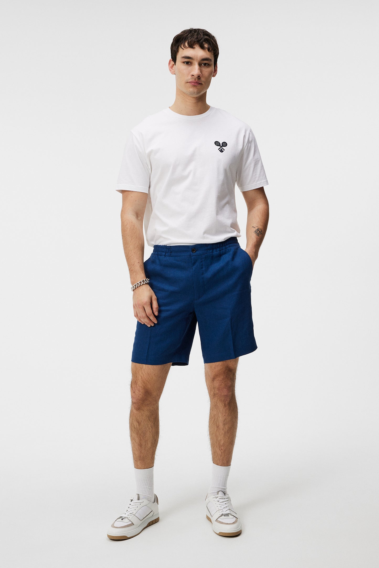 Baron Linen Shorts in Estate Blue by J.Lindeberg