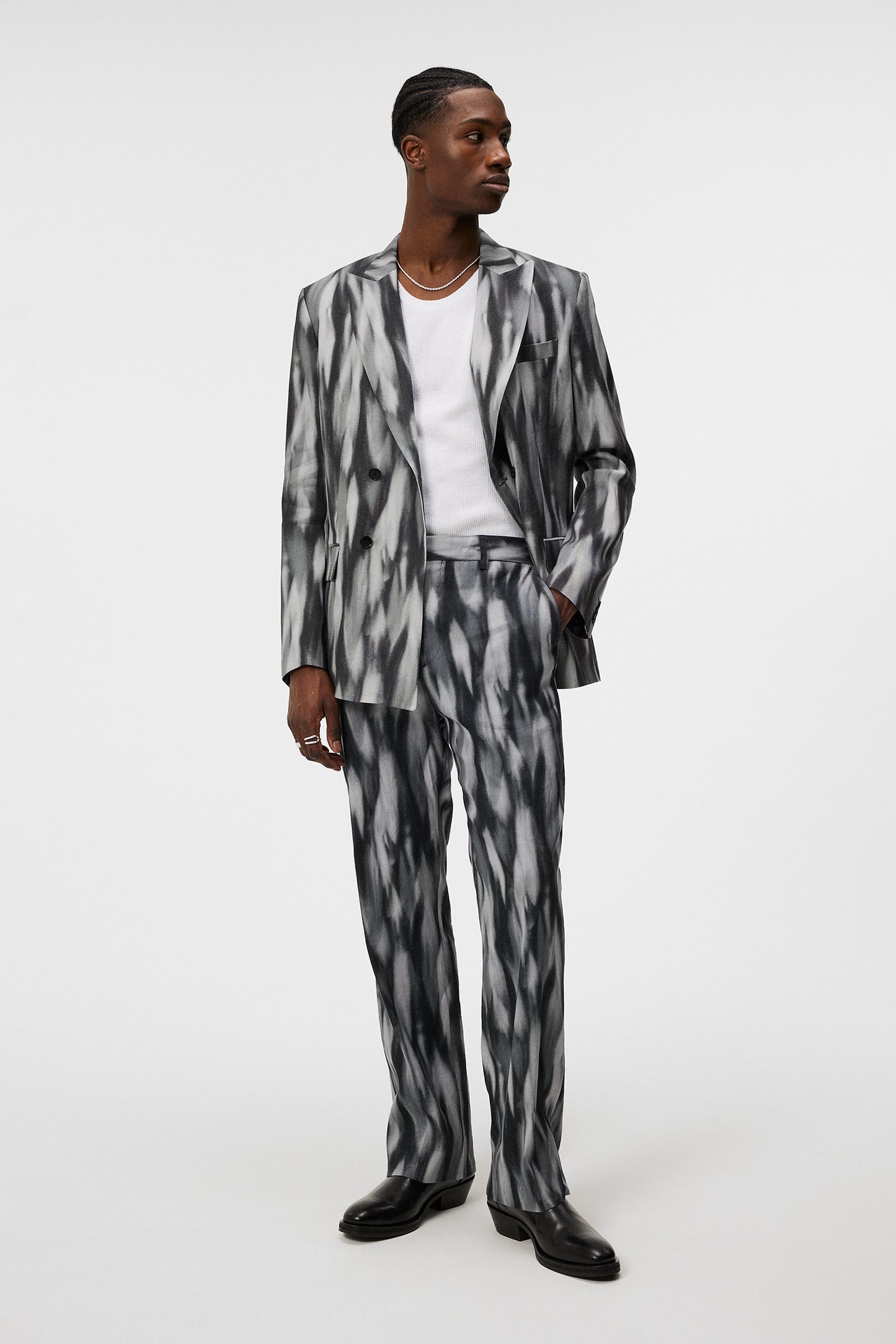Haij Printed Linen Mix in Black by J.Lindeberg