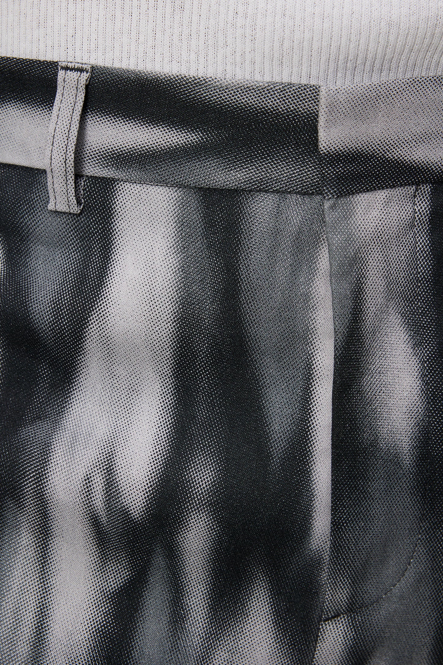 Haij Printed Linen Mix in Black by J.Lindeberg