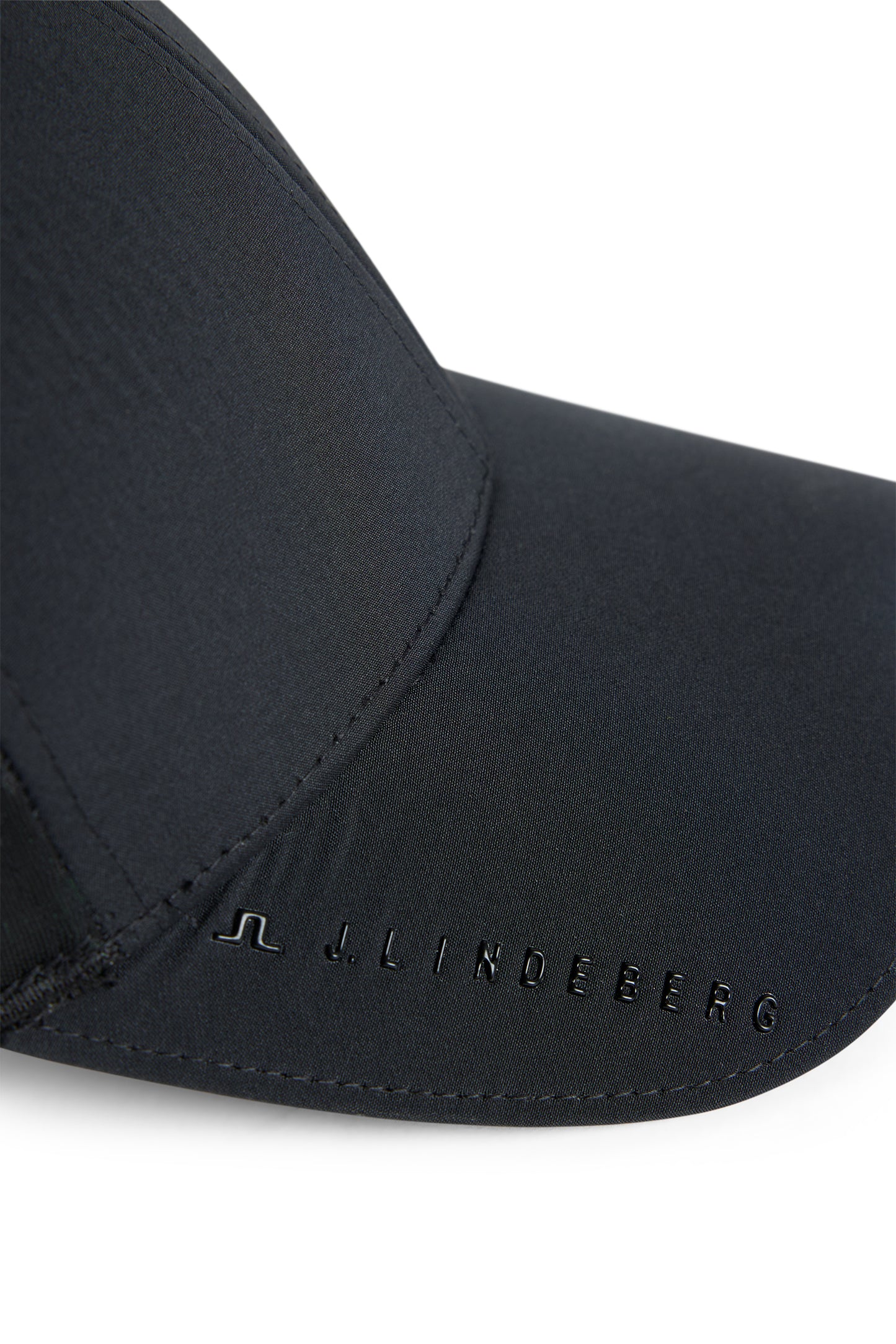 Reveal Cap in Black by J.Lindeberg