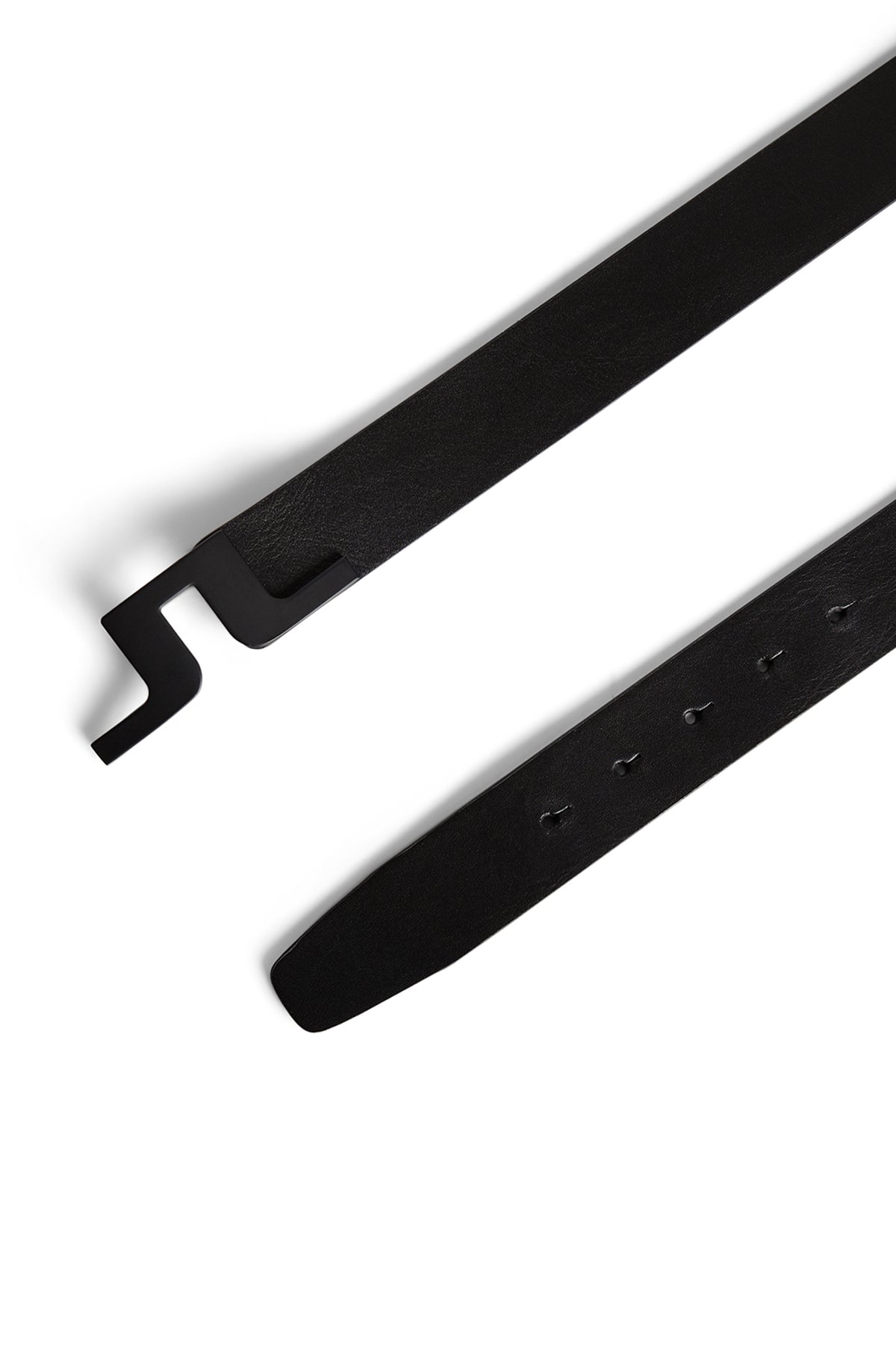 Bridger Belt in Black by J.Lindeberg